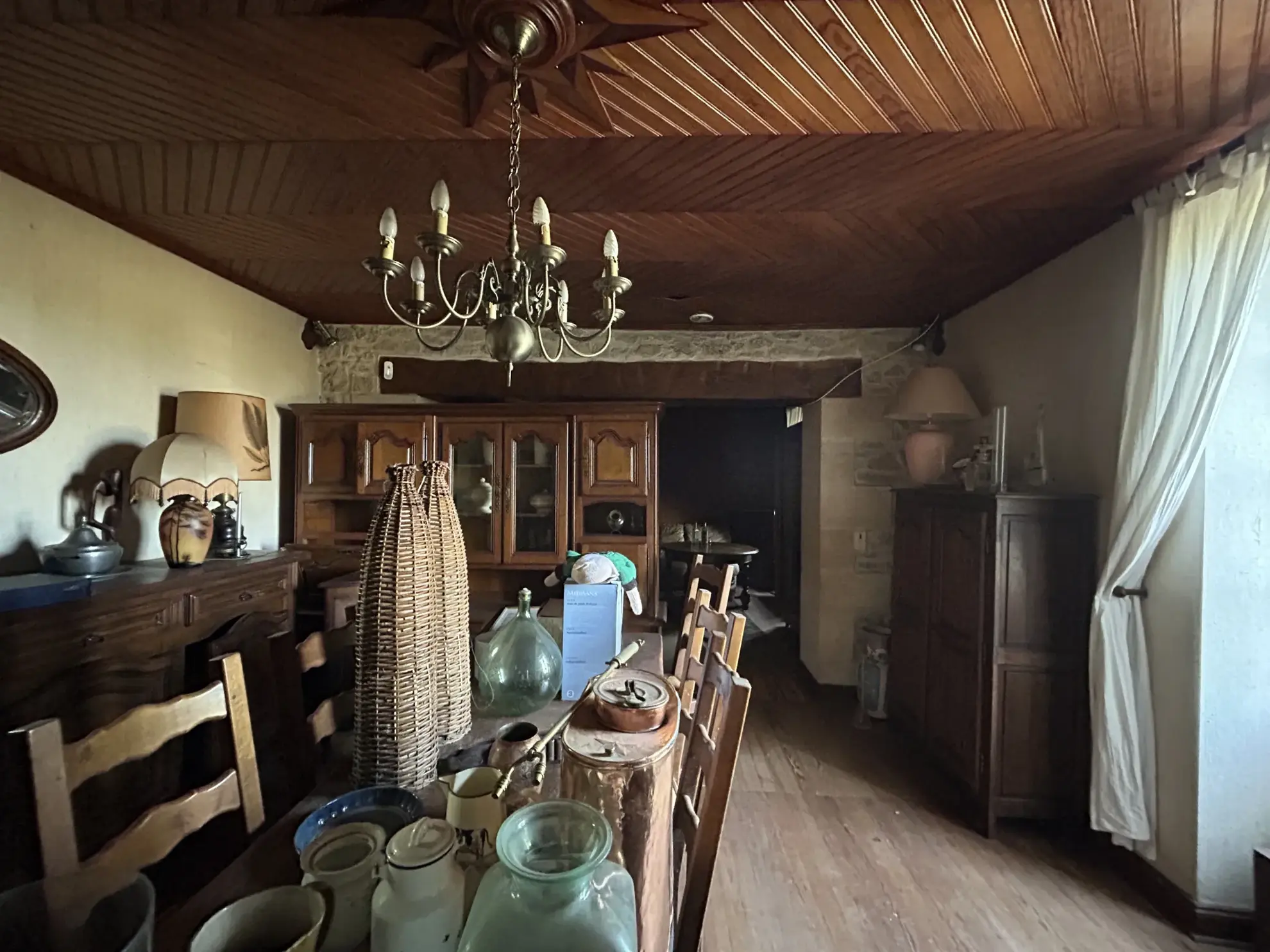 Propriété à rénover de 6 hectares à Langon, potentiel agricole ou équestre 