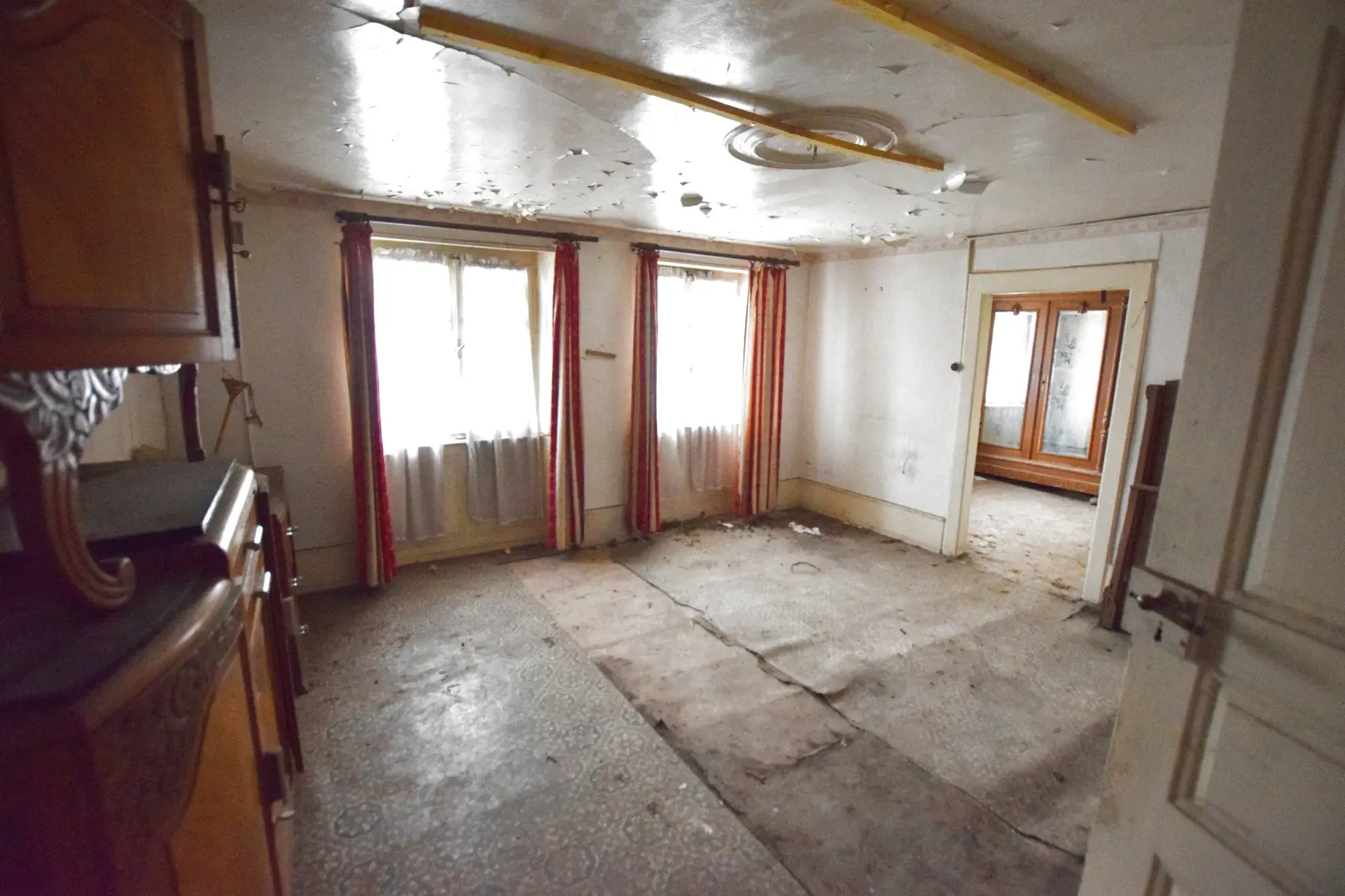 Maison mitoyenne à Badevel à rénover entièrement, proche frontière suisse 