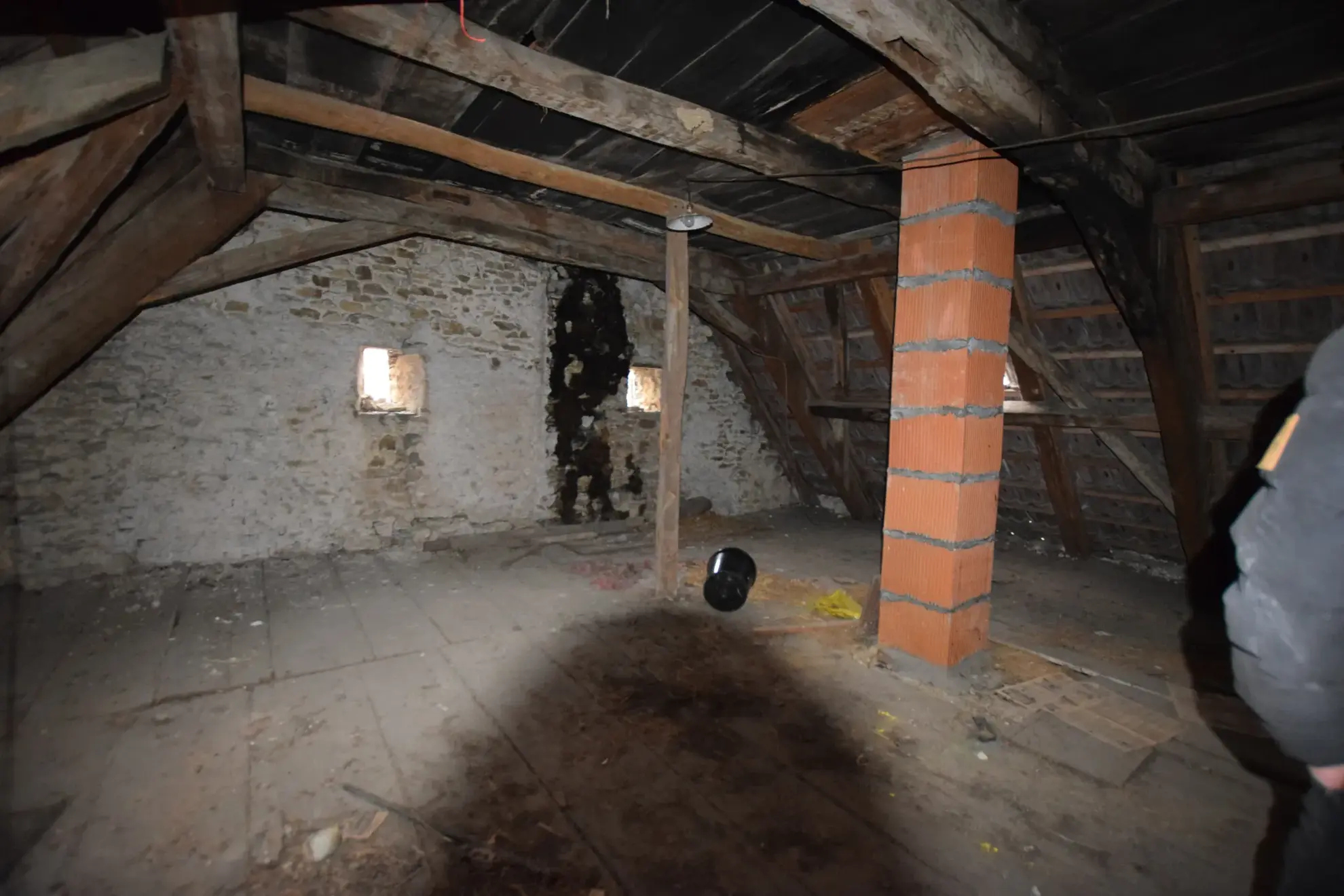 Maison mitoyenne à Badevel à rénover entièrement, proche frontière suisse 