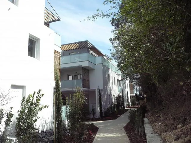 Appartement F3 avec Terrasse à Montpellier - 2 Chambres, Garage, Conformité PMR 