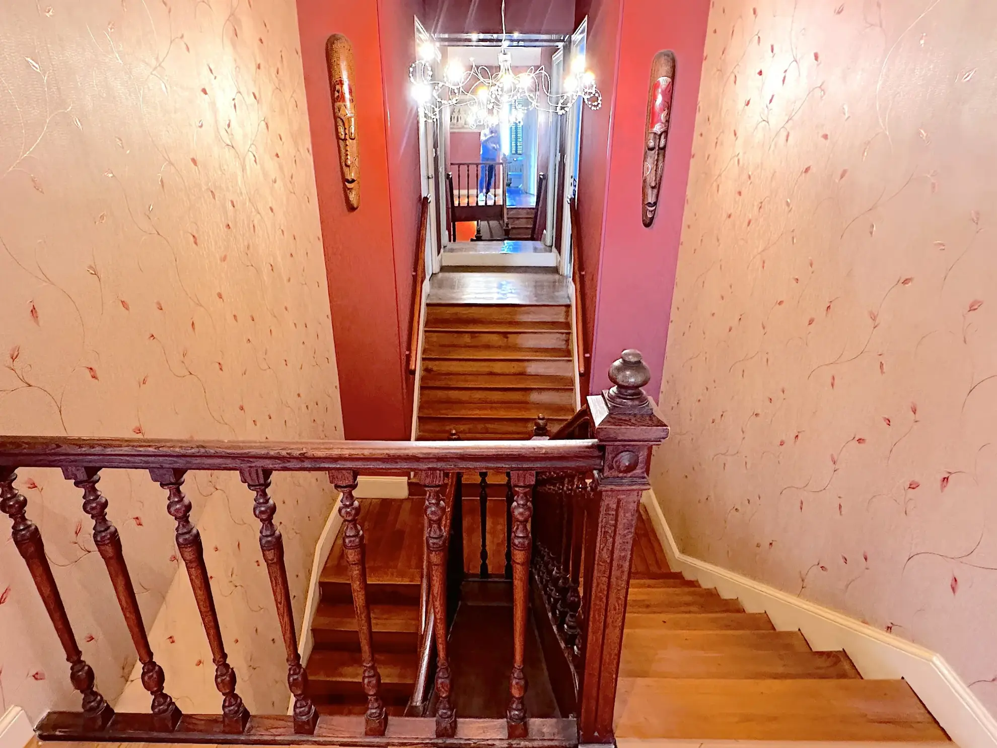 Maison de ville avec piscine au centre de Châtellerault, charme historique et grands espaces 