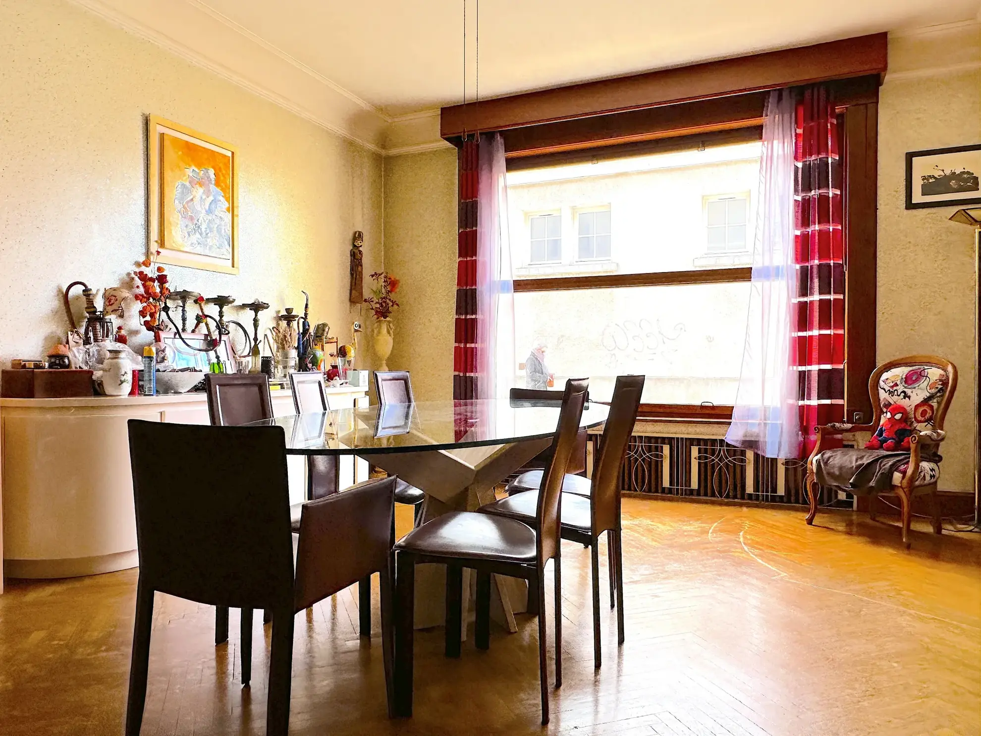 Maison de ville avec piscine au centre de Châtellerault, charme historique et grands espaces 