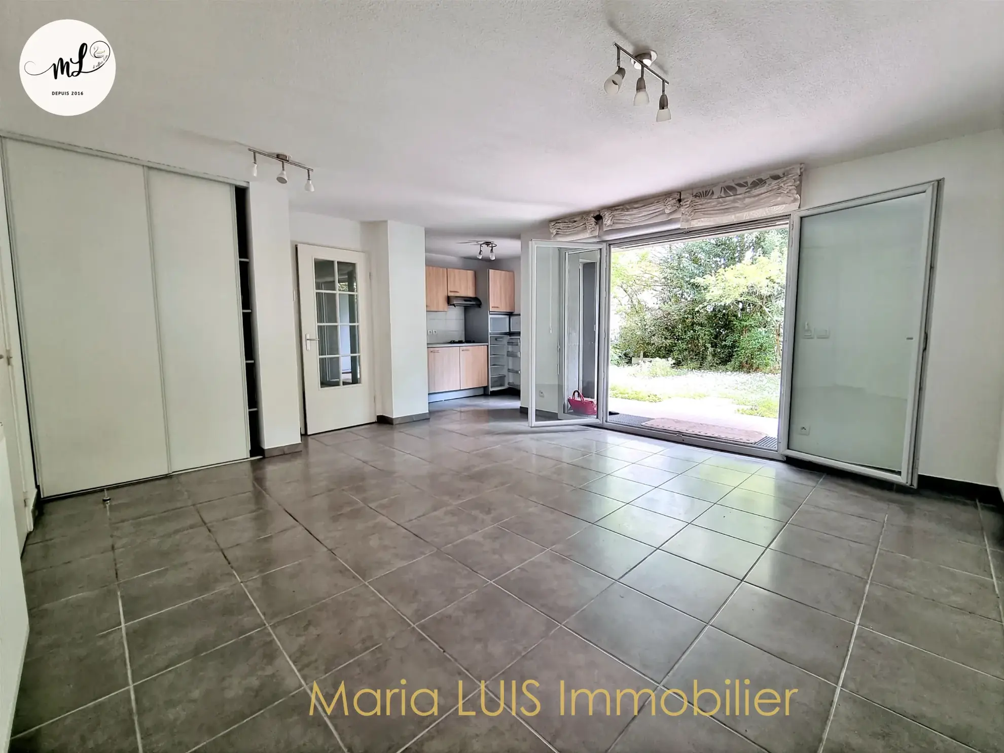 Appartement T3 avec jardin privatif au centre du Le Haillan 