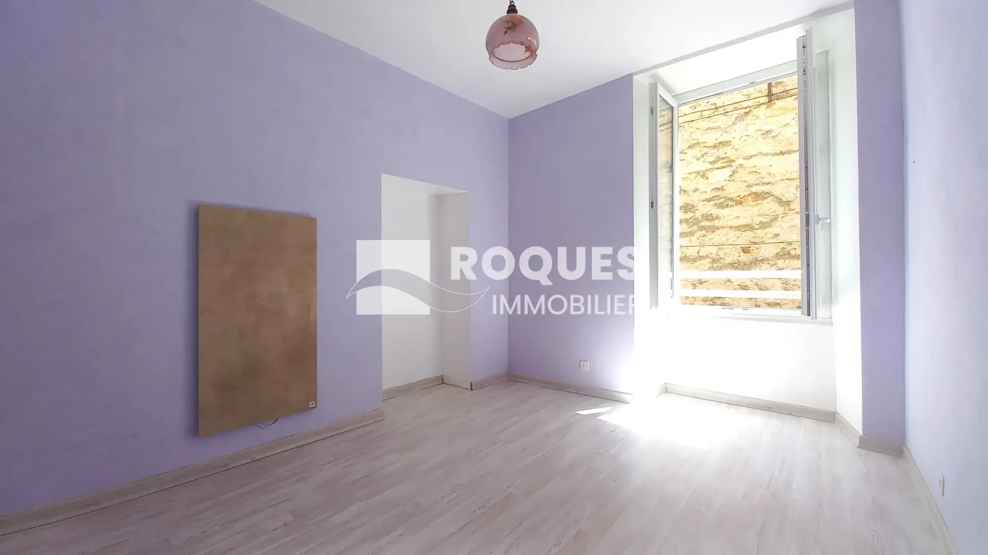 Appartement 3 pièces avec terrasse et caves à Millau 