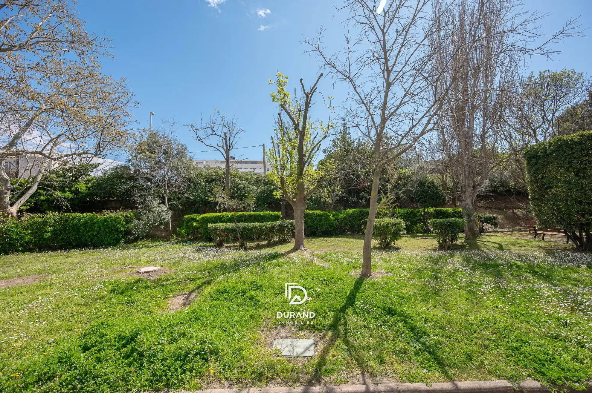 Appartement 3 pièces à Marseille 8e - Vieille Chapelle, terrasse, garage et cave 