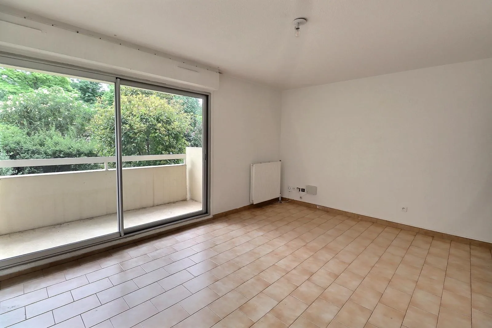 Appartement T3 à Montpellier Figuerolles avec balcon, cave et garage 
