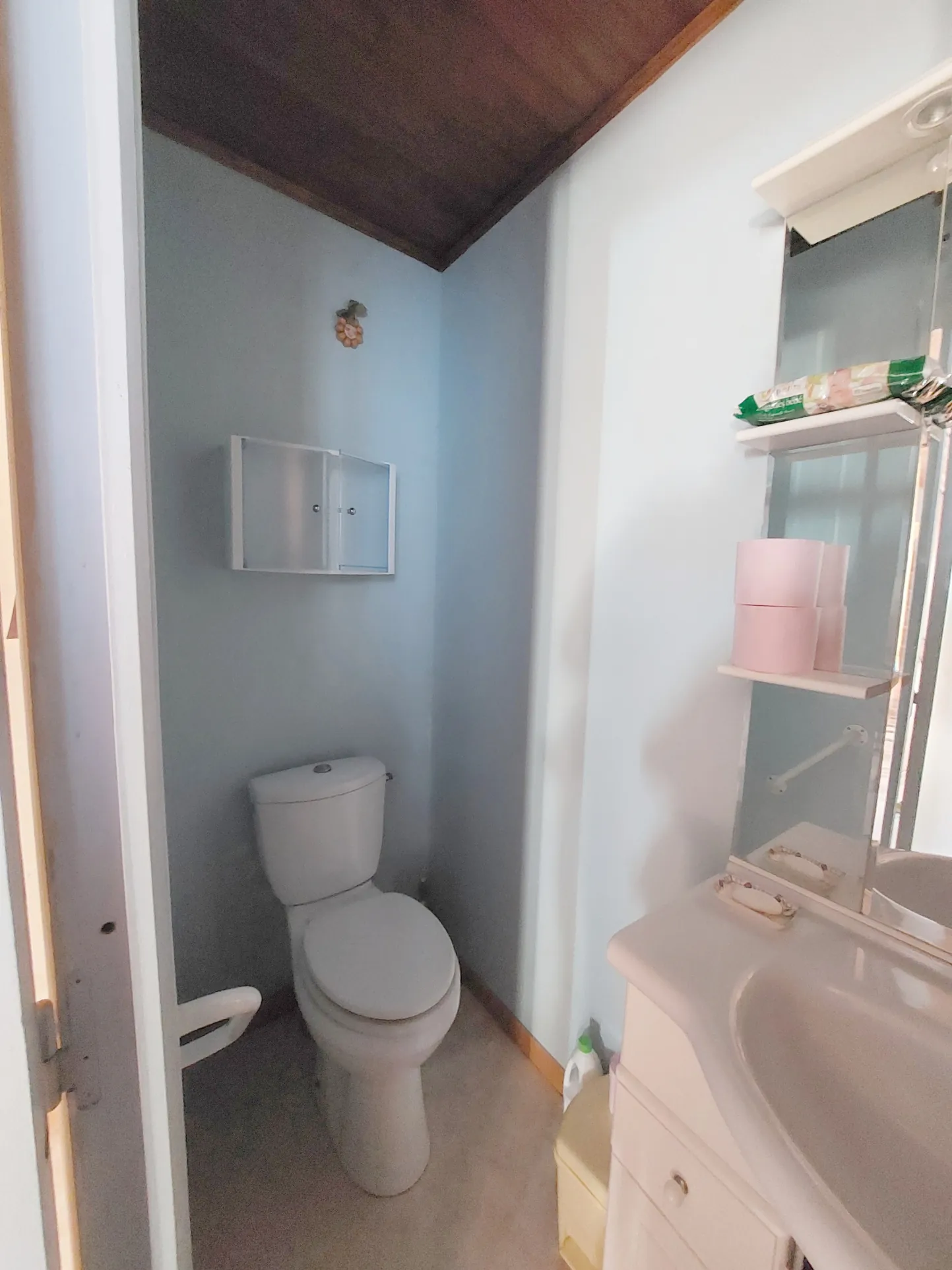 Charmante maison de village de 49 m² à Brusque avec cave et combles aménagés 