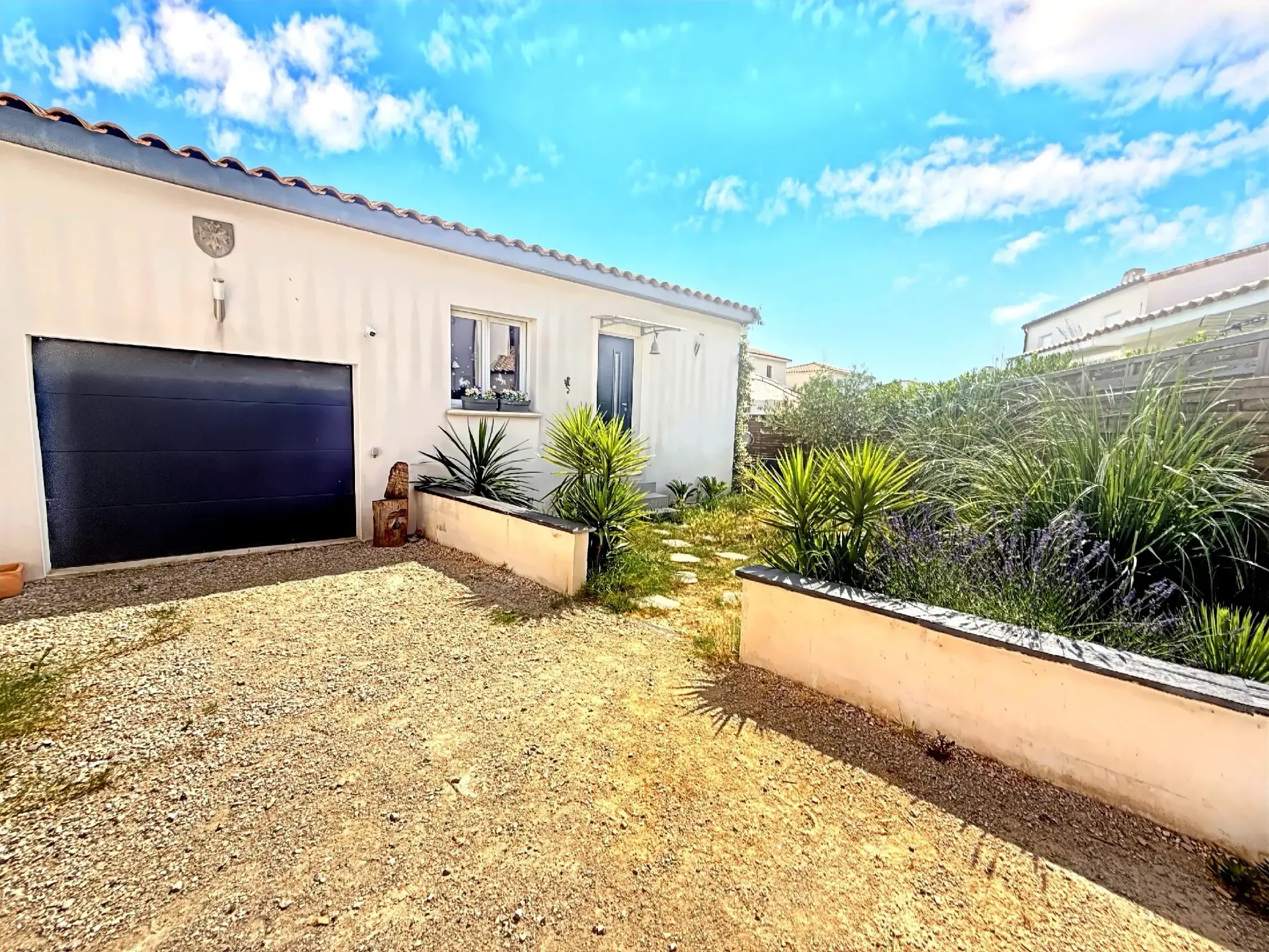 À vendre villa plain-pied de 80 m² avec 3 chambres à Codognan 