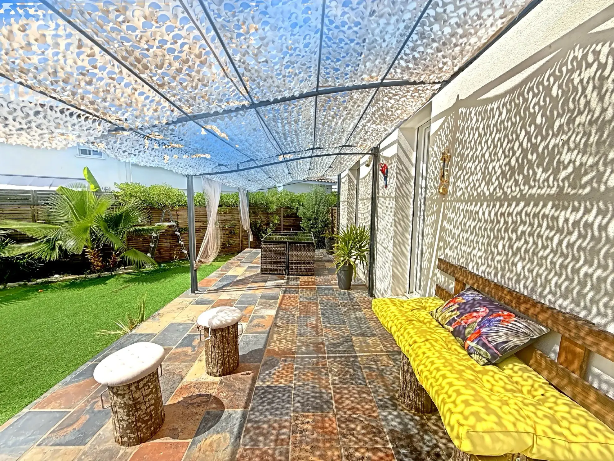 À vendre villa plain-pied de 80 m² avec 3 chambres à Codognan 