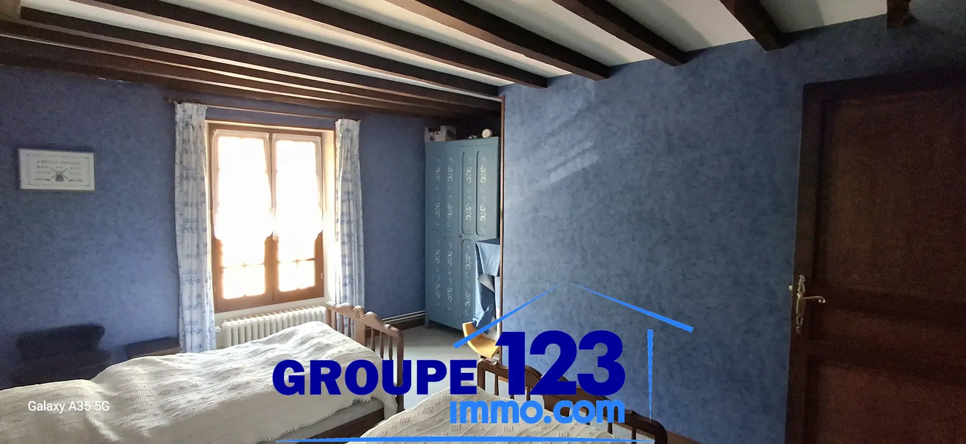 Maison ancienne avec jardin et potentiel d'aménagement à Poilly-sur-Tholon 