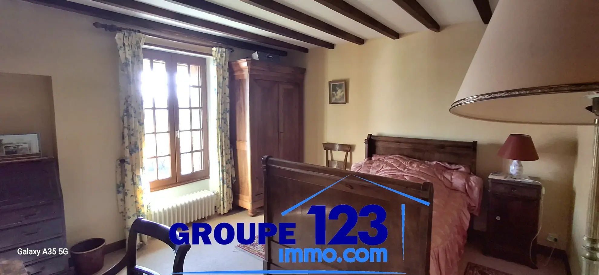 Maison ancienne avec jardin et potentiel d'aménagement à Poilly-sur-Tholon 