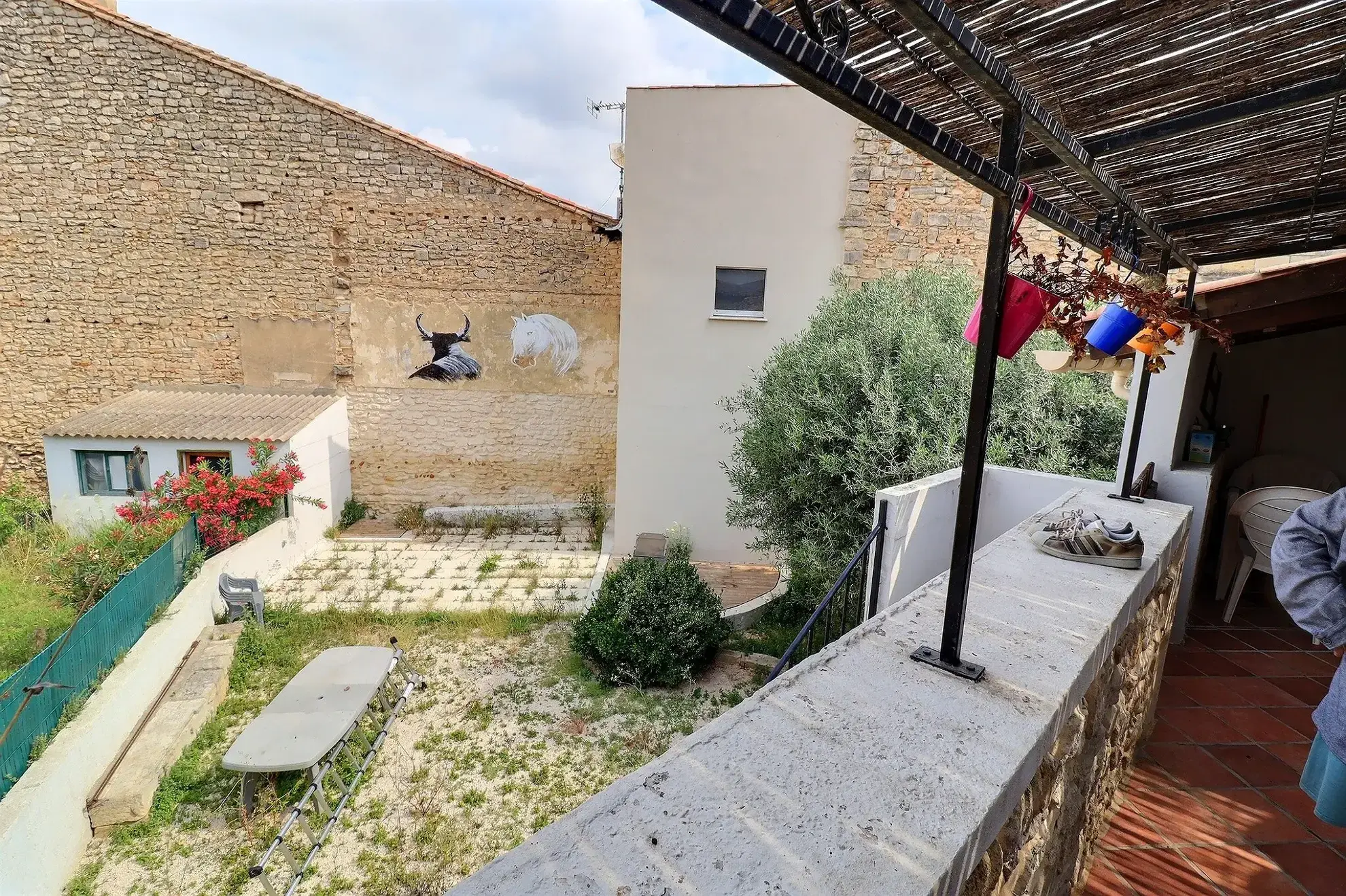 Achat maison de ville à Saint Gilles - 116 m2 avec jardin et garage 