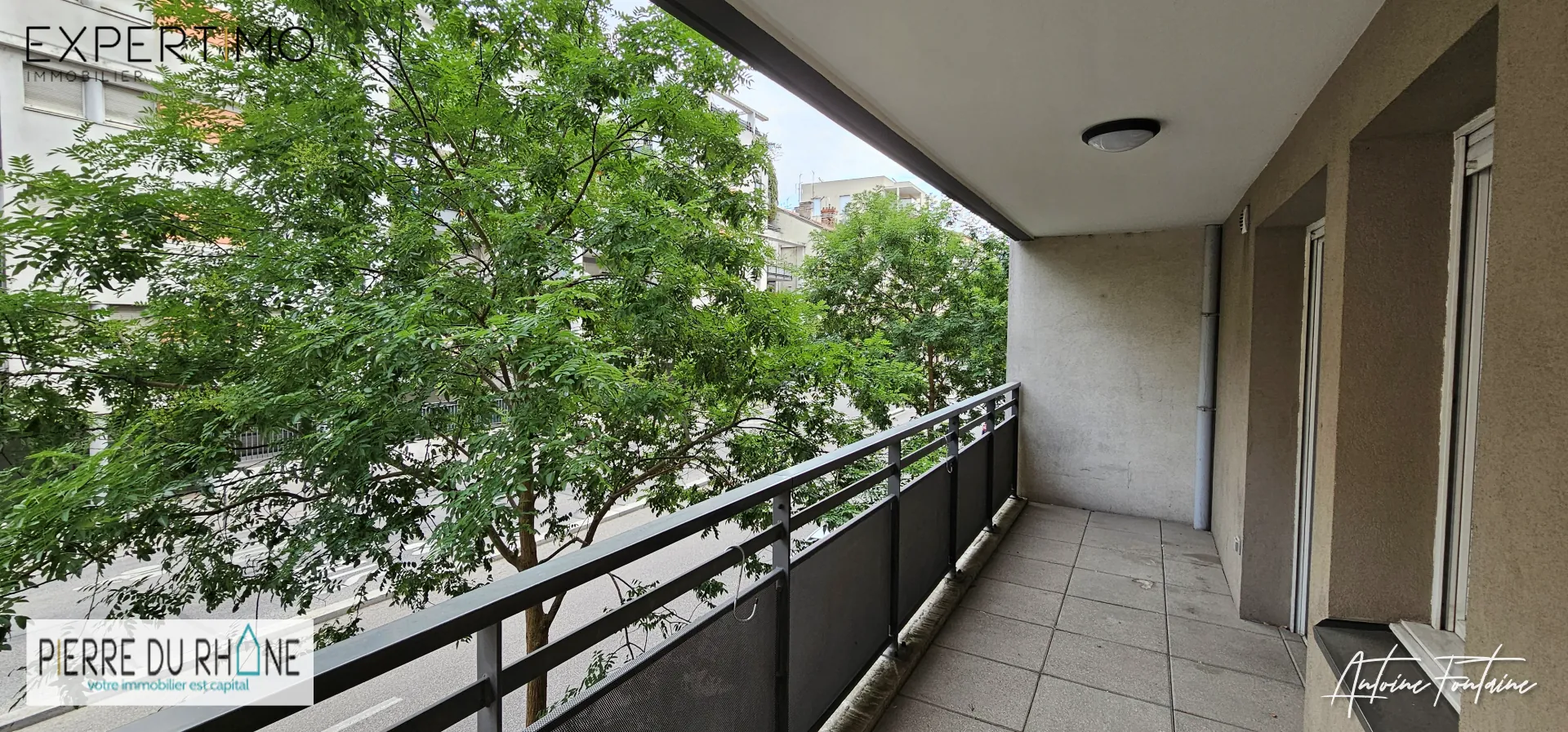 Appartement T2 récent avec balcon et garage à Villeurbanne - Léon Blum