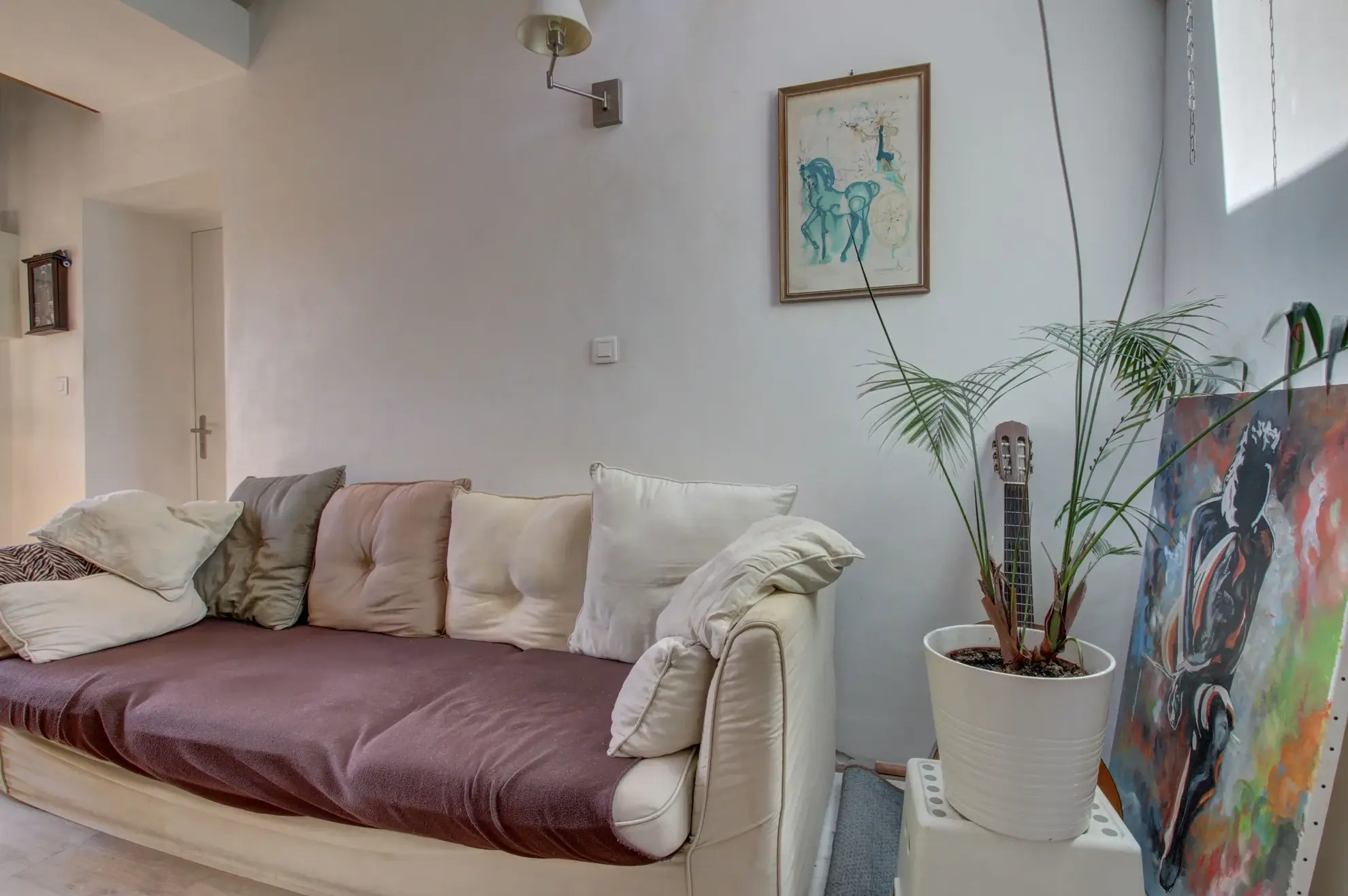 Studio à La Ciotat avec vue mer, dernier étage, idéal résidence secondaire ou investissement locatif 