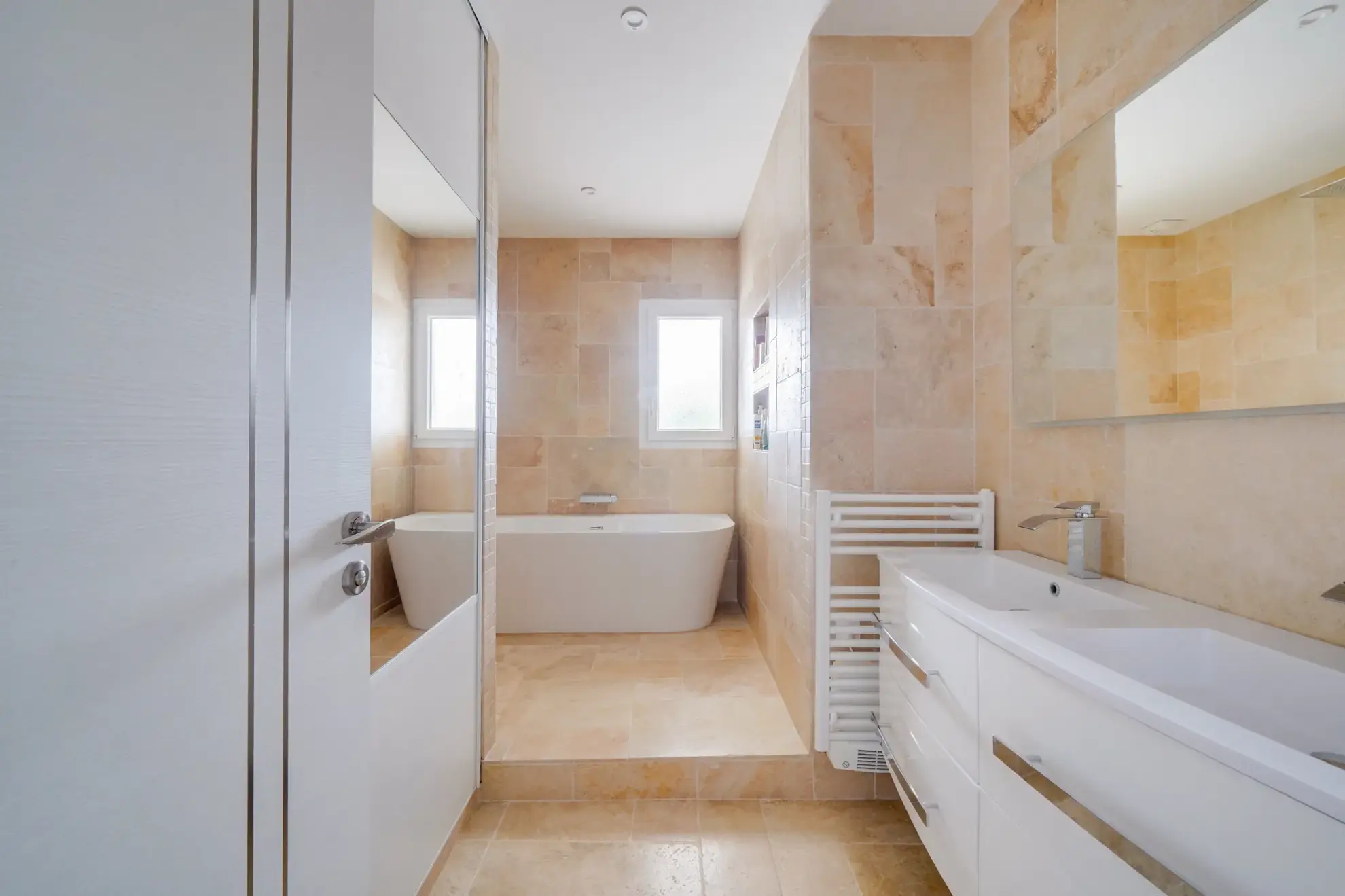 A vendre maison 4 pièces de 90m2 avec garage à La Lande de Fronsac 