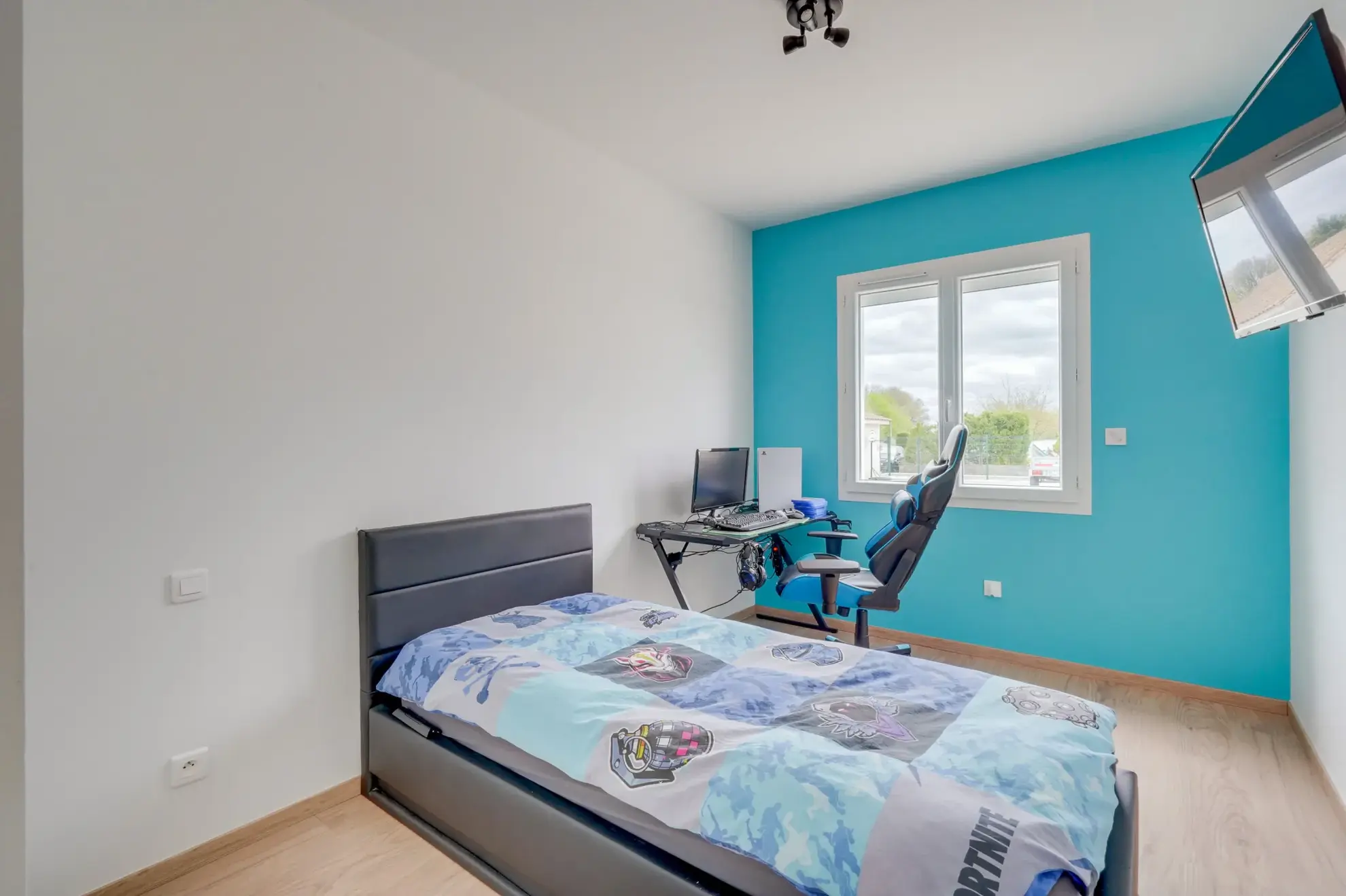 A vendre maison 4 pièces de 90m2 avec garage à La Lande de Fronsac 