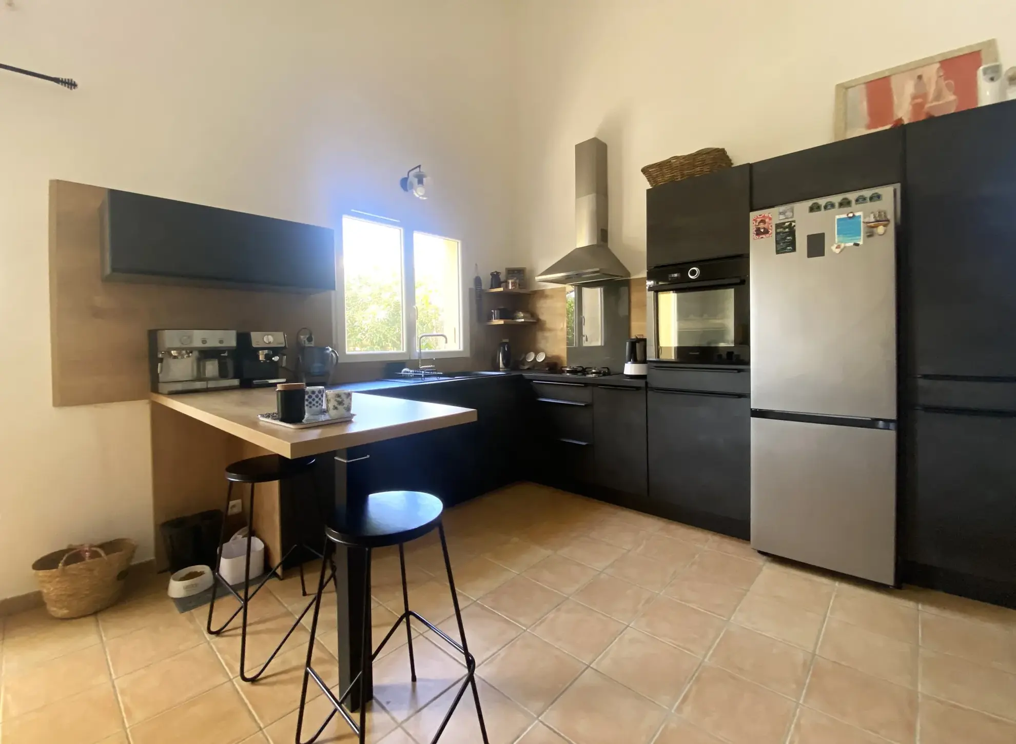 Maison 4 pièces lumineuse à Meynes, proche centre et commodités 