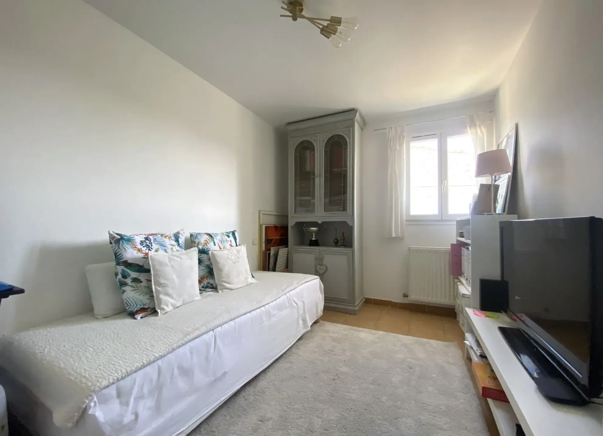 Maison 4 pièces lumineuse à Meynes, proche centre et commodités 