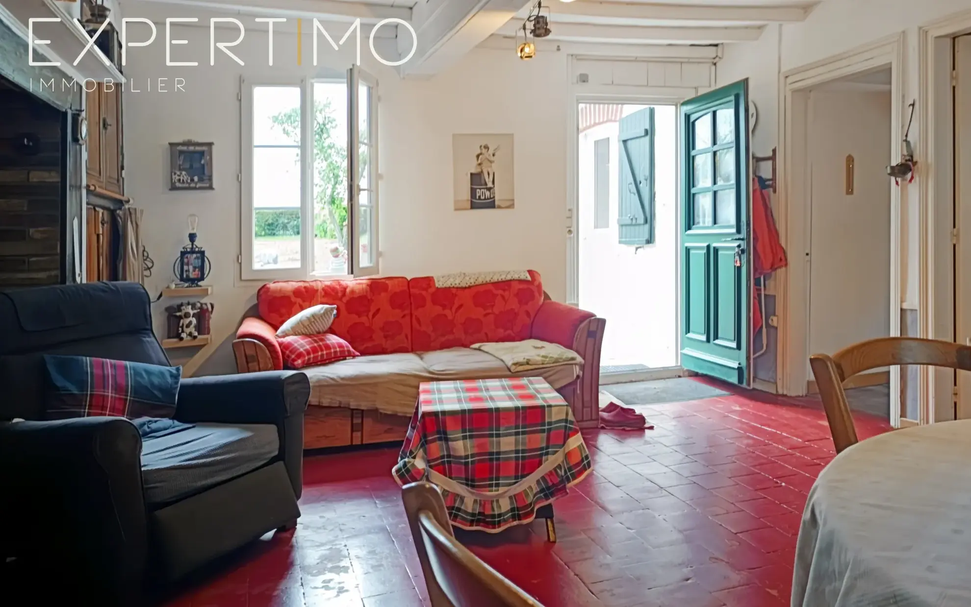 Longère rénovée avec dépendances à Bernay en Ponthieu, terrain de 2304 m² 