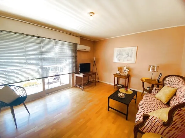 Appartement T4 à Échirolles avec balcon, cave et parking - Idéal première acquisition 