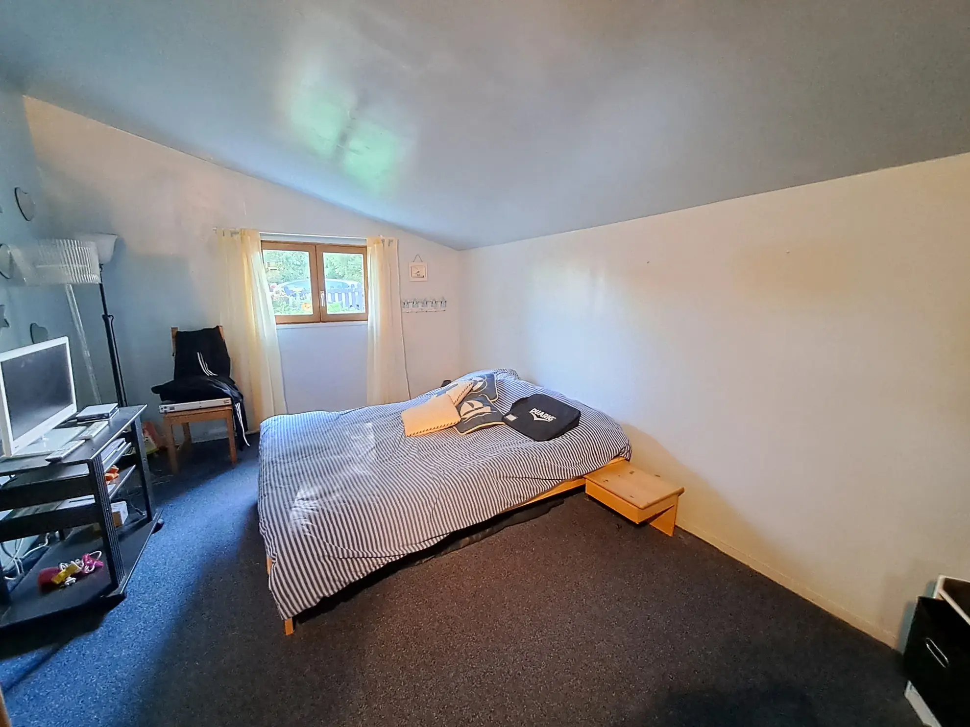 Maison 70 m² à Saint-Valery-en-Caux avec terrain de 1200 m², 2 chambres, véranda, secteur Paluel 