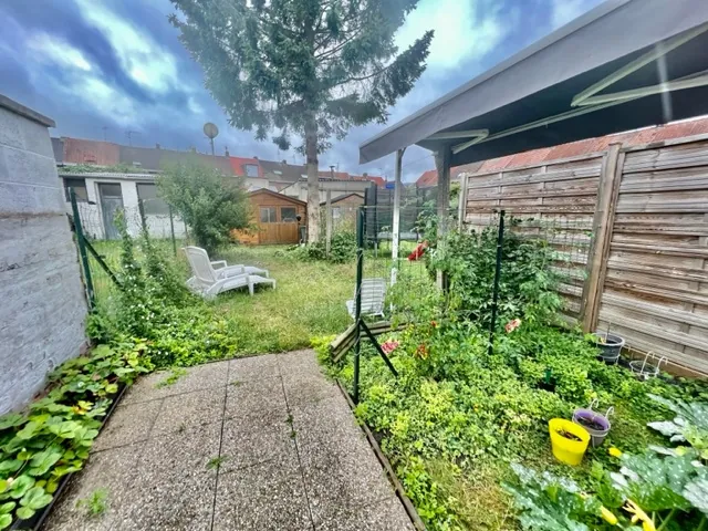 Maison écologique à vendre à Tourcoing avec jardin et hautes performances énergétiques 
