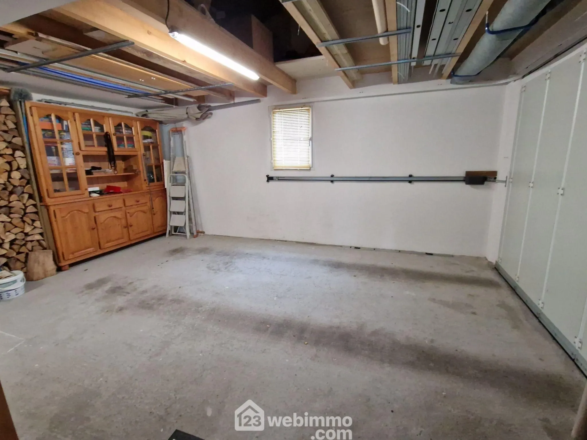 Belle maison de plain-pied avec dépendances à La Roche-sur-Yon, rénovée en 2010 