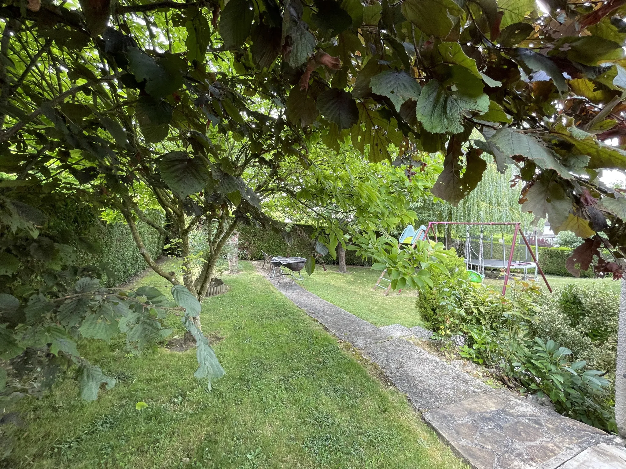 Maison à vendre à La Ferté-sous-Jouarre avec jardin et vue dégagée 