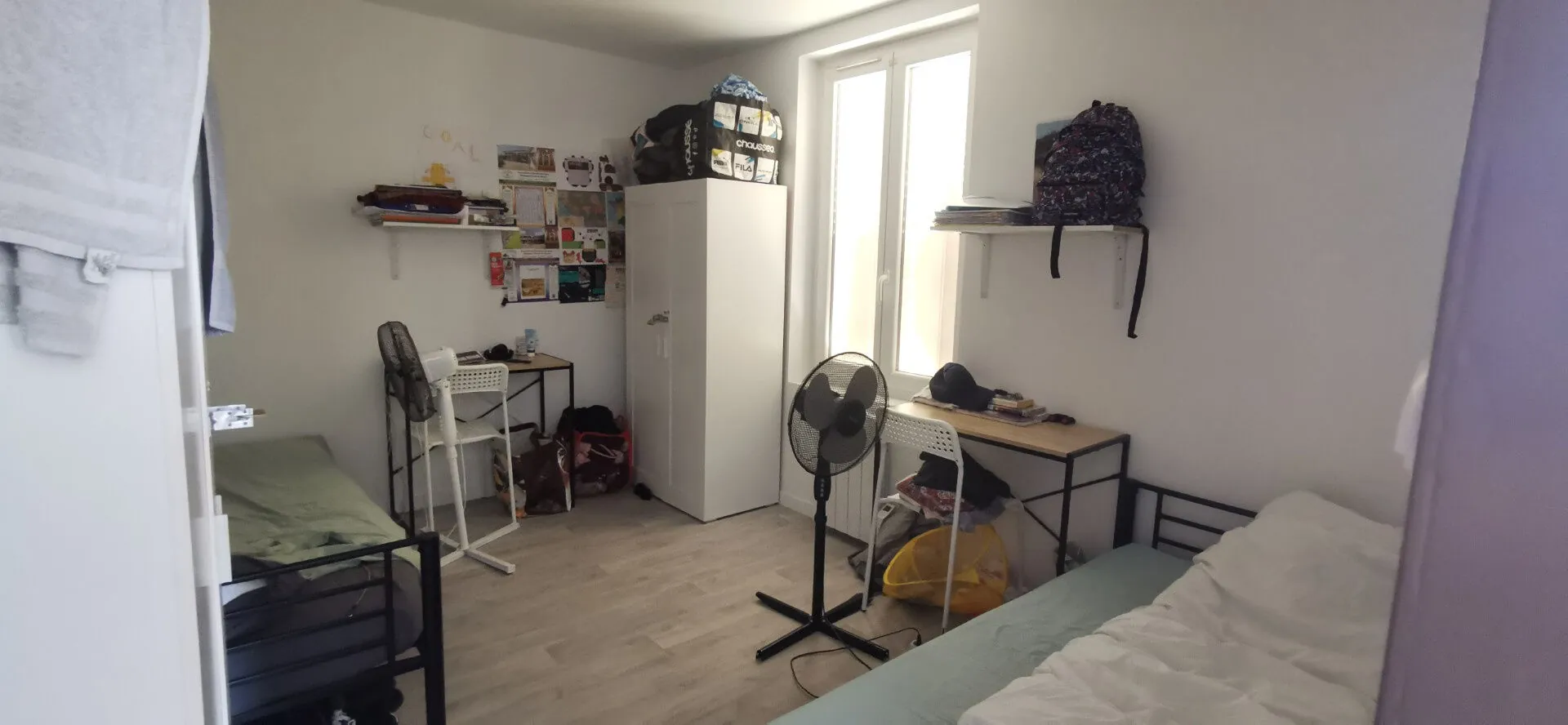 Investissez dans cette maison à Mâcon avec 2 appartements rénovés et rentabilité élevée 
