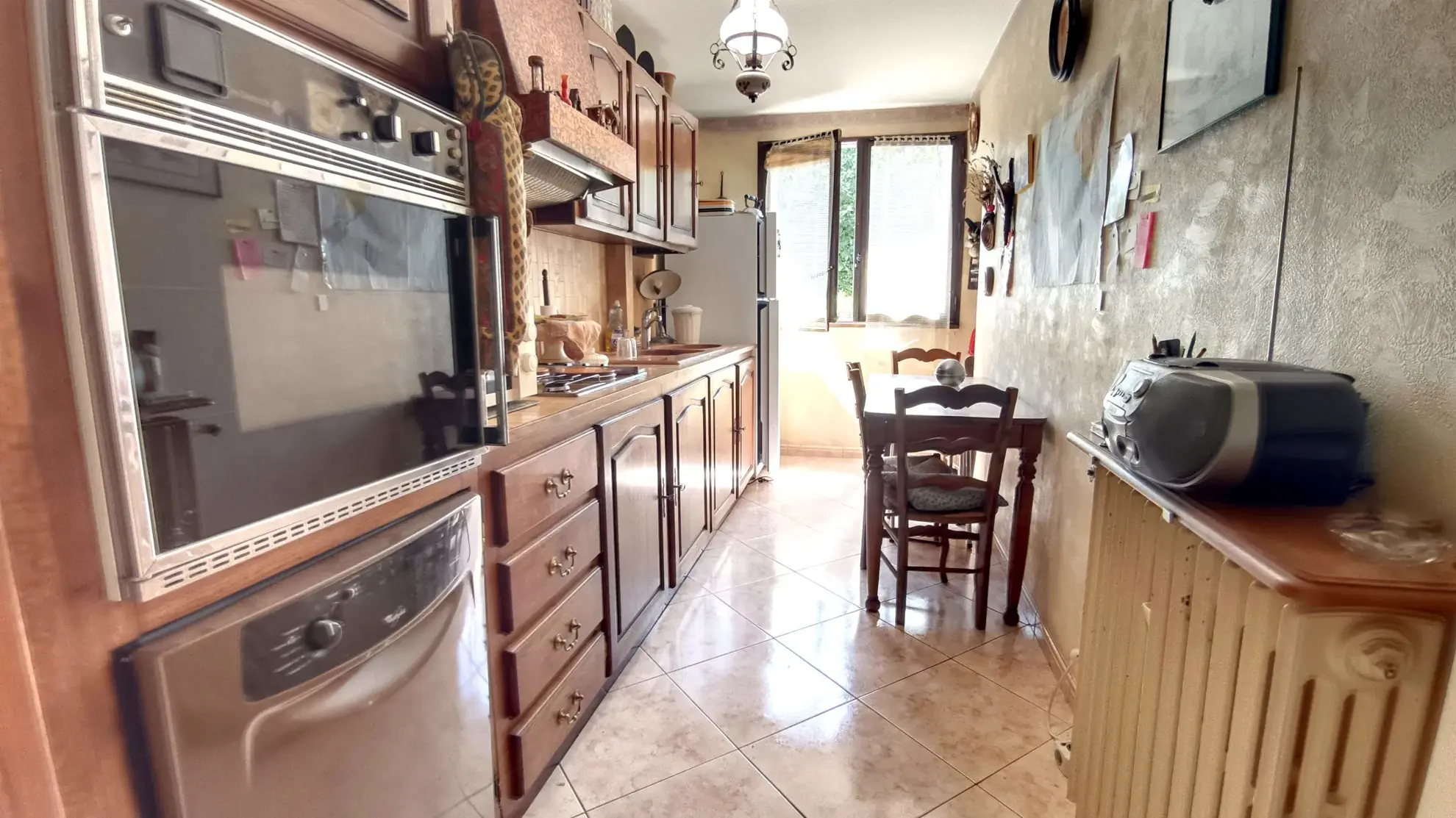 Appartement T4 de 79 m² en vente au centre de Montpellier avec garage et cave 