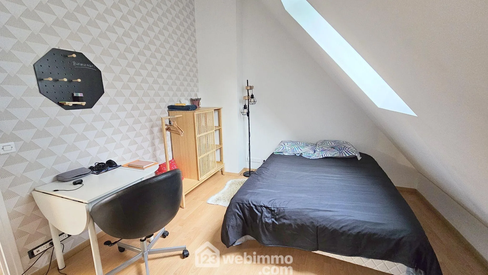 Appartement rénové de 60 m² avec 2 chambres à Fontainebleau 