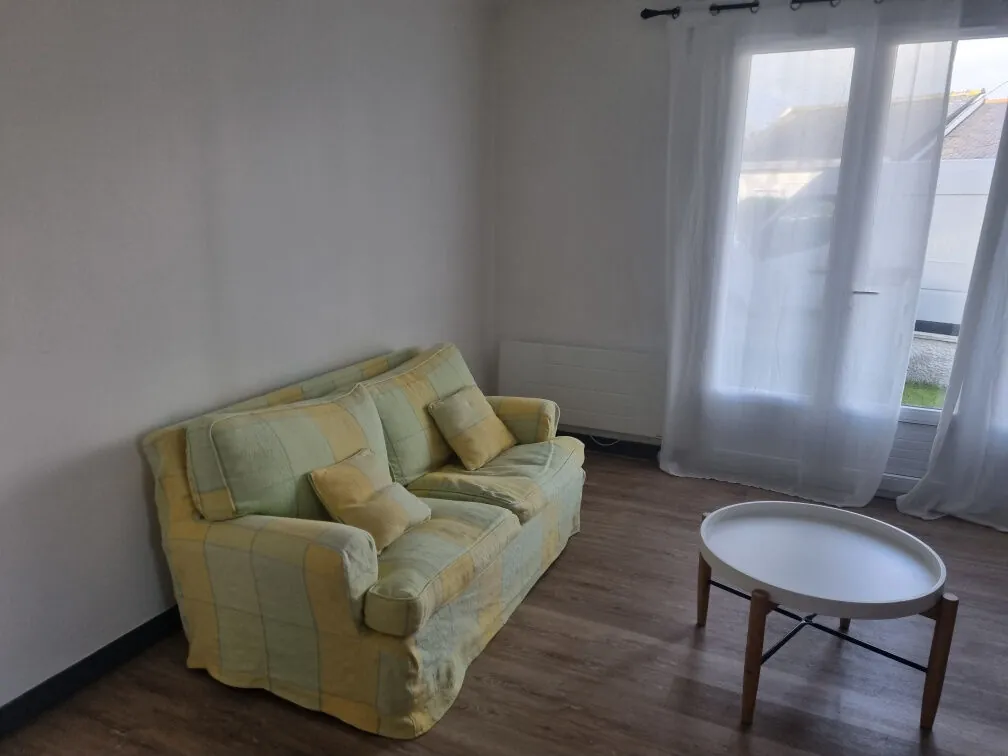 Appartement T2 entièrement rénové avec jardin et parking près de La Baule 