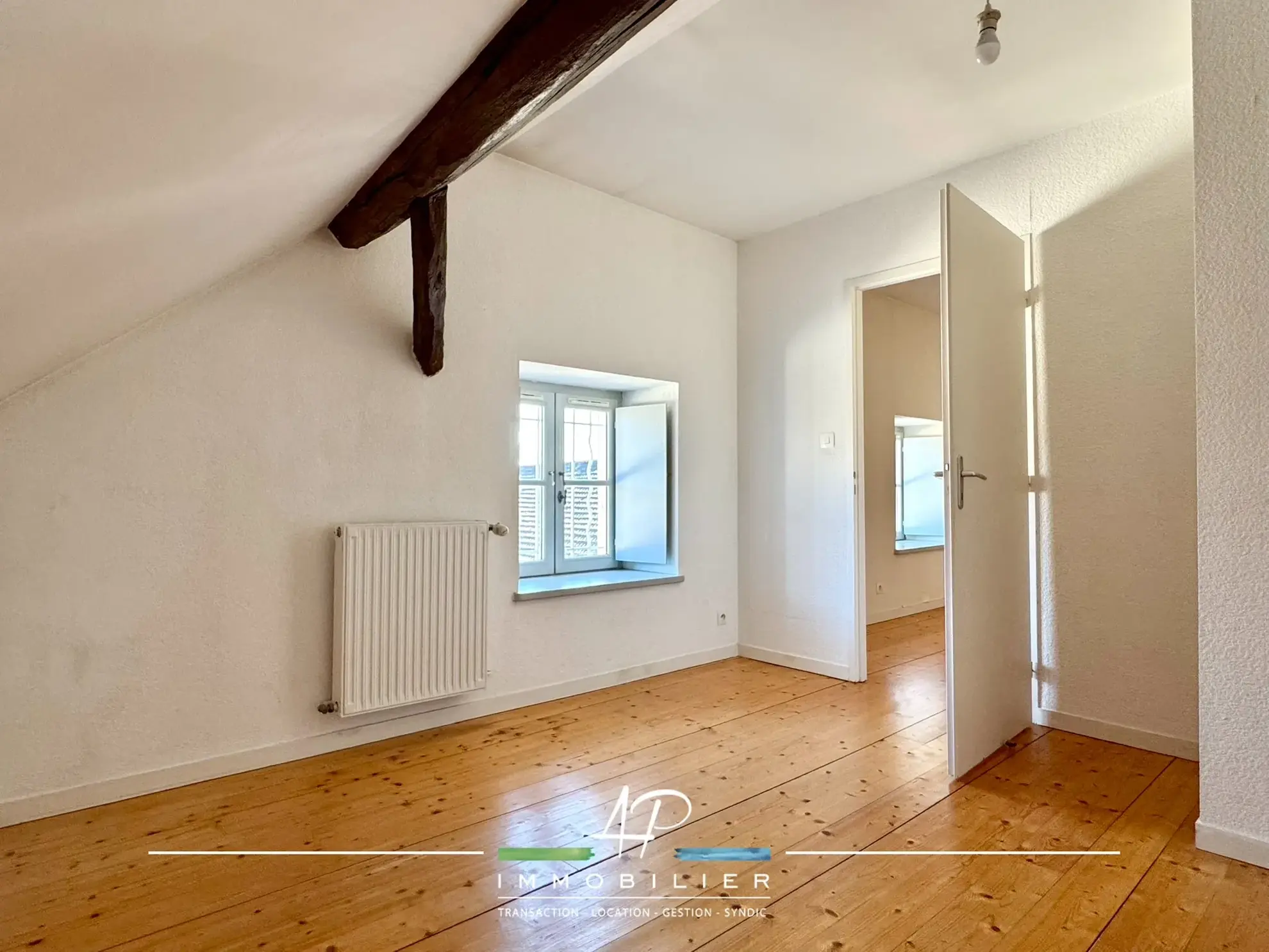 Maison de village avec 4 chambres à Gémeaux (21120), potentiel locatif et charme authentique 