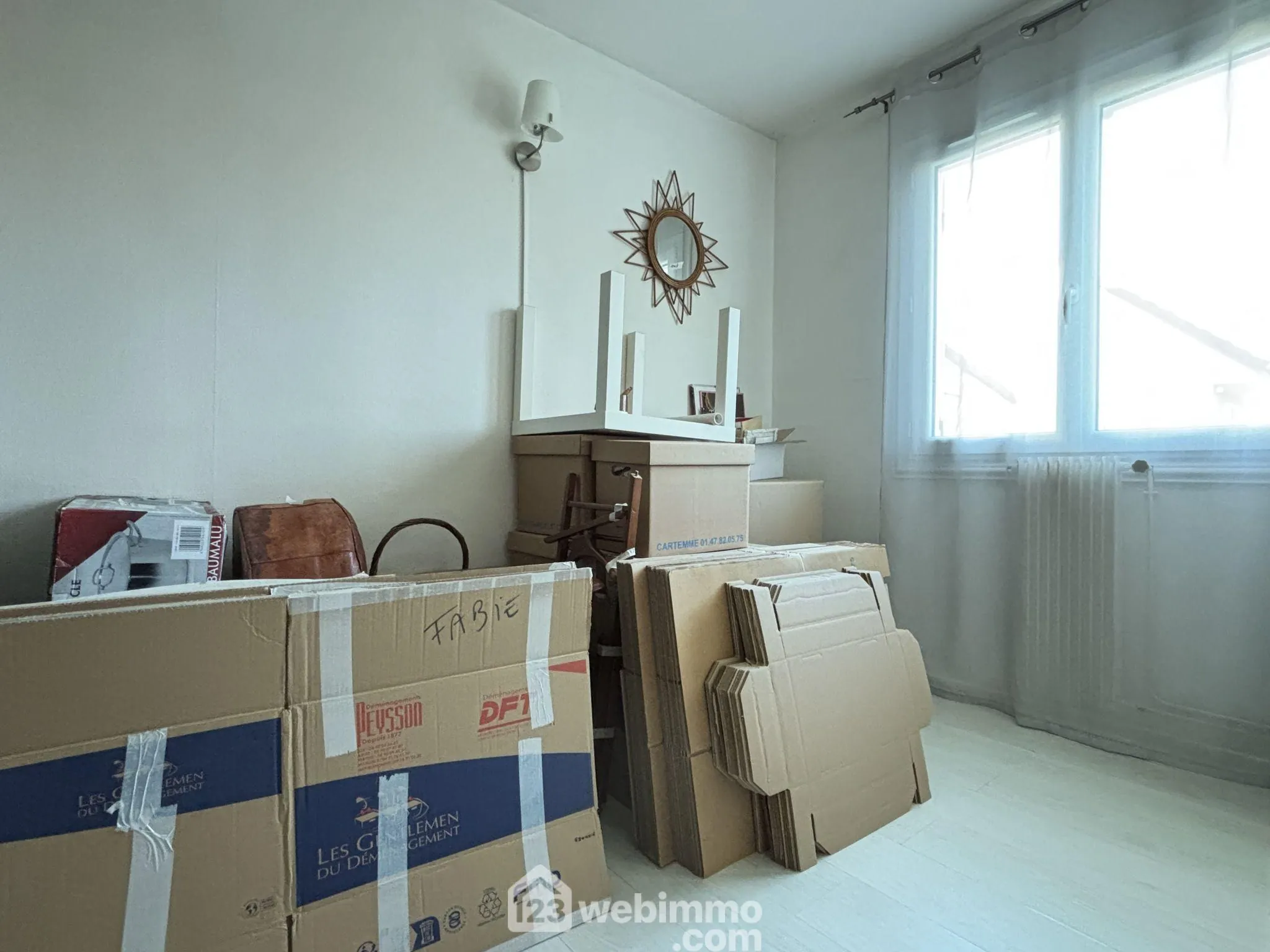 Achat maison 103m² à Naintré avec garage et terrain clos 