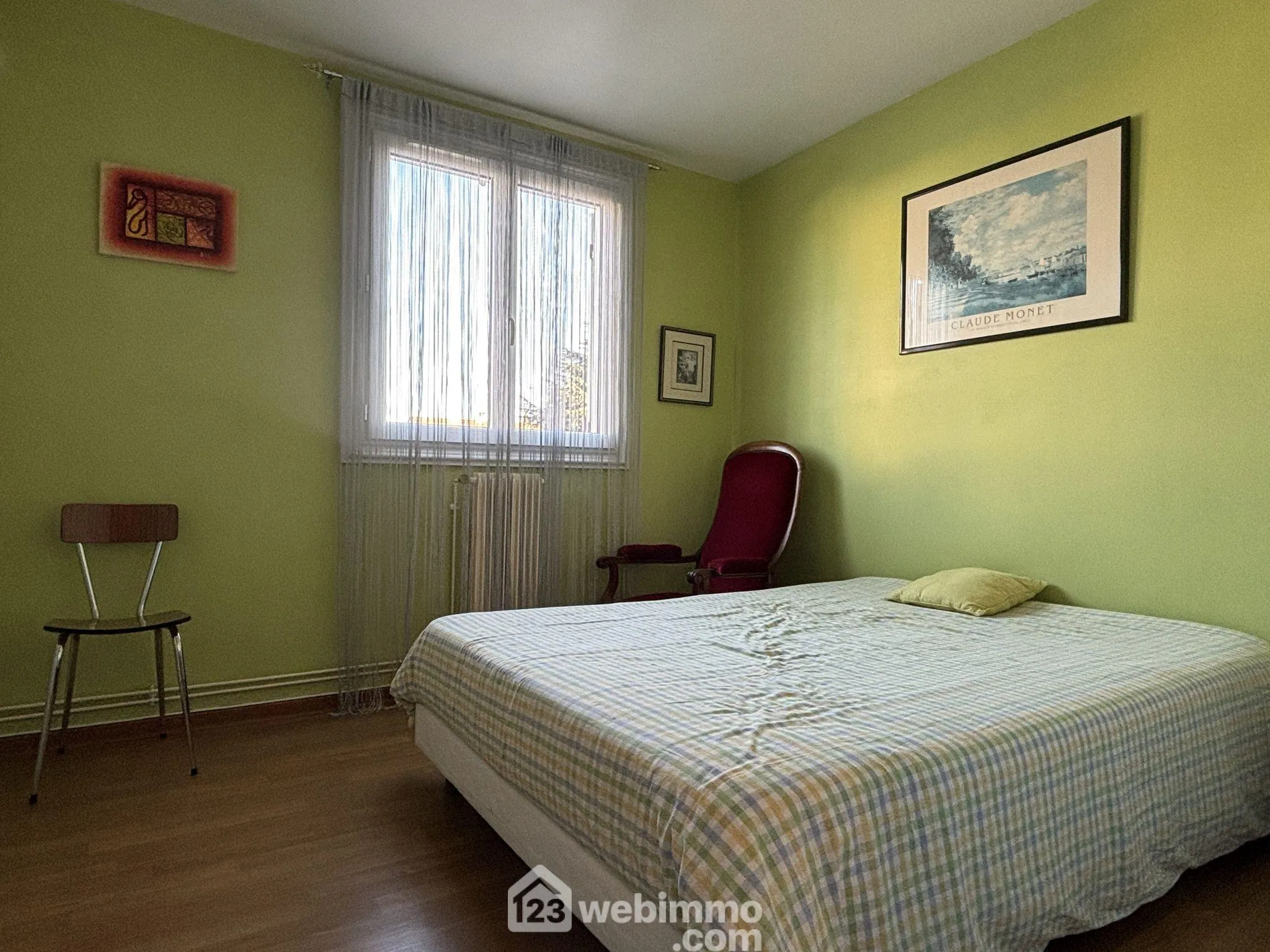 Achat maison 103m² à Naintré avec garage et terrain clos 