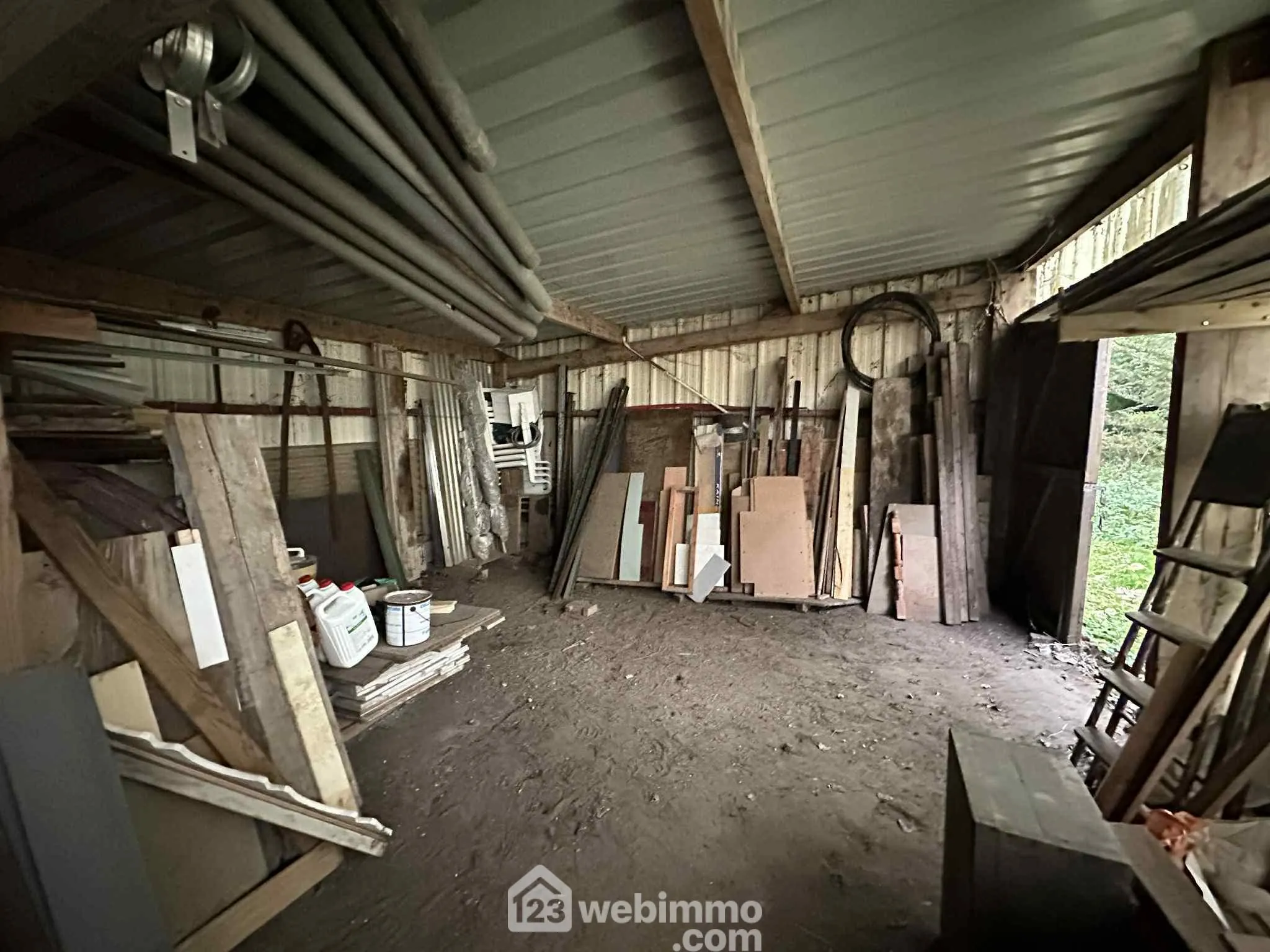 Joli terrain de loisirs de 2174 m² à Lisees-Notre-Dame 