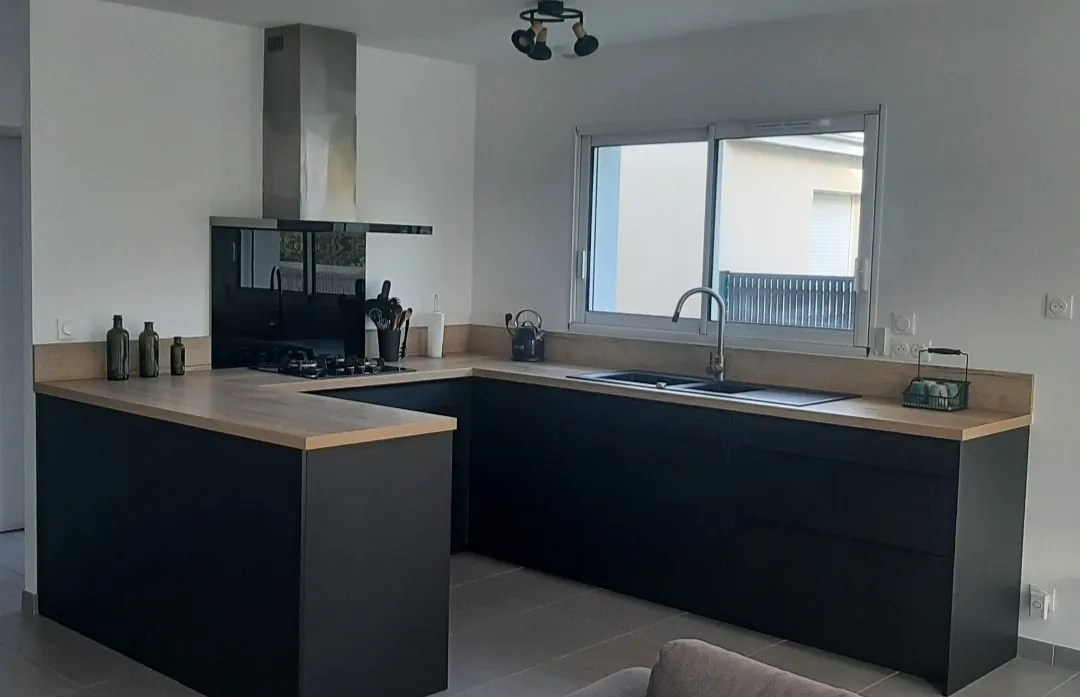 Maison neuve 2020 avec 3 chambres, terrasse et garage à Langon 