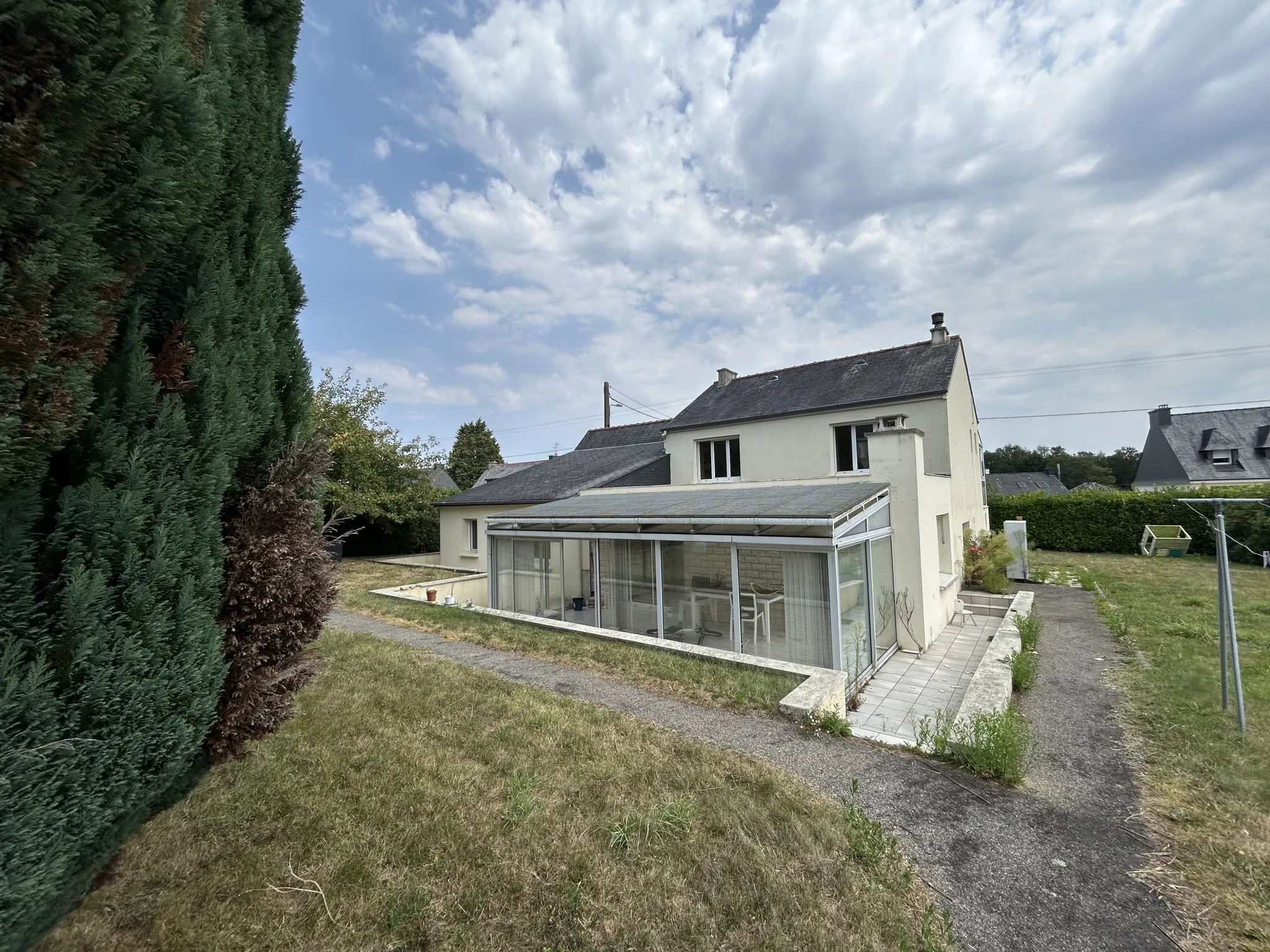 Maison à vendre à Camors avec jardin et 3 chambres - Opportunité immobilière 