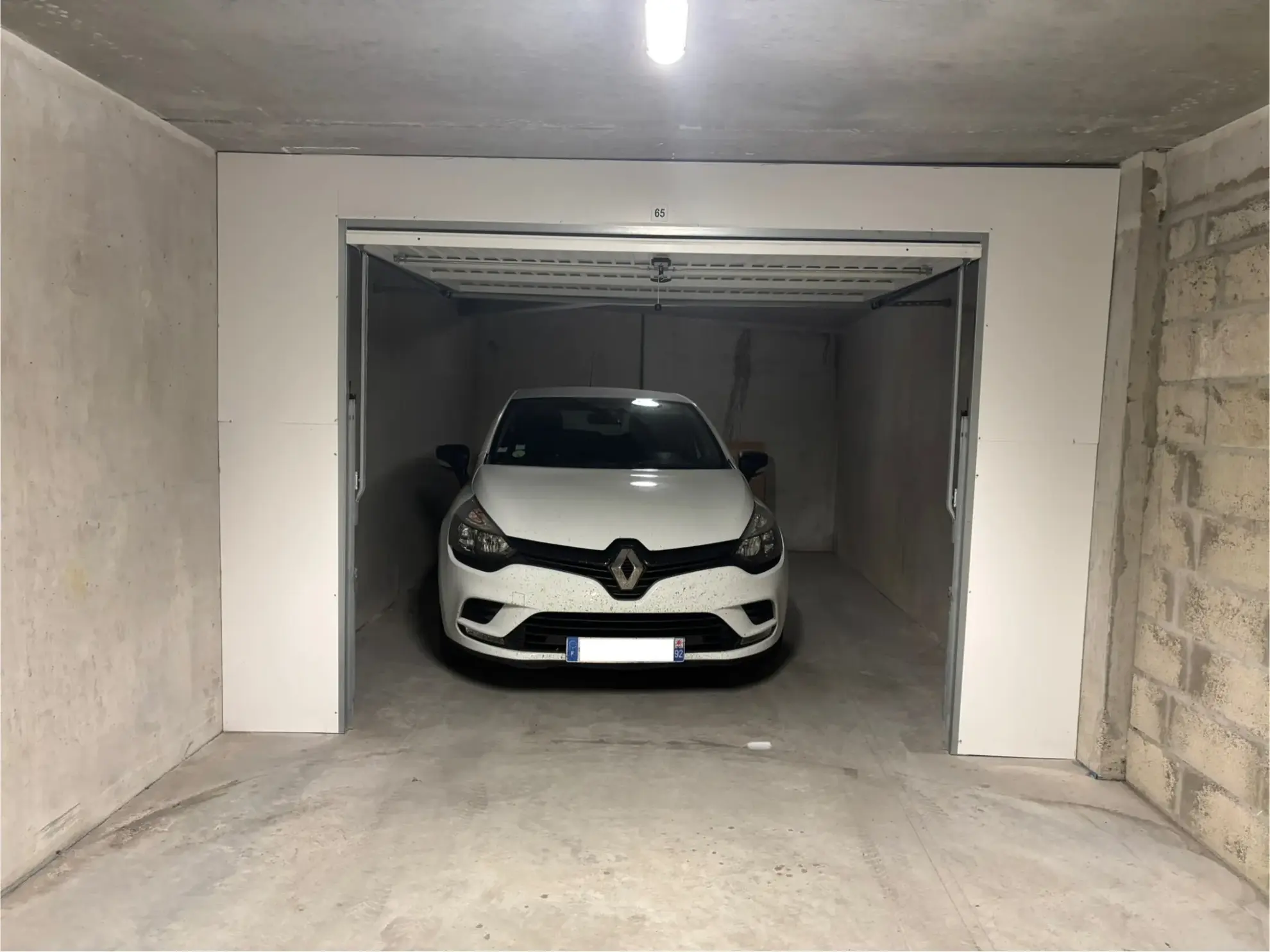 Appartement T2 de 47 m² avec loggia et box à Le Mans 