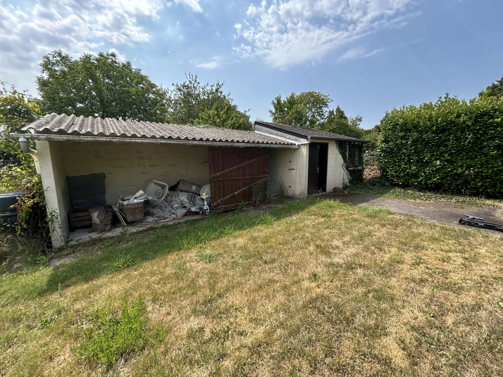 Maison à vendre à Camors avec jardin et 3 chambres - Opportunité immobilière 