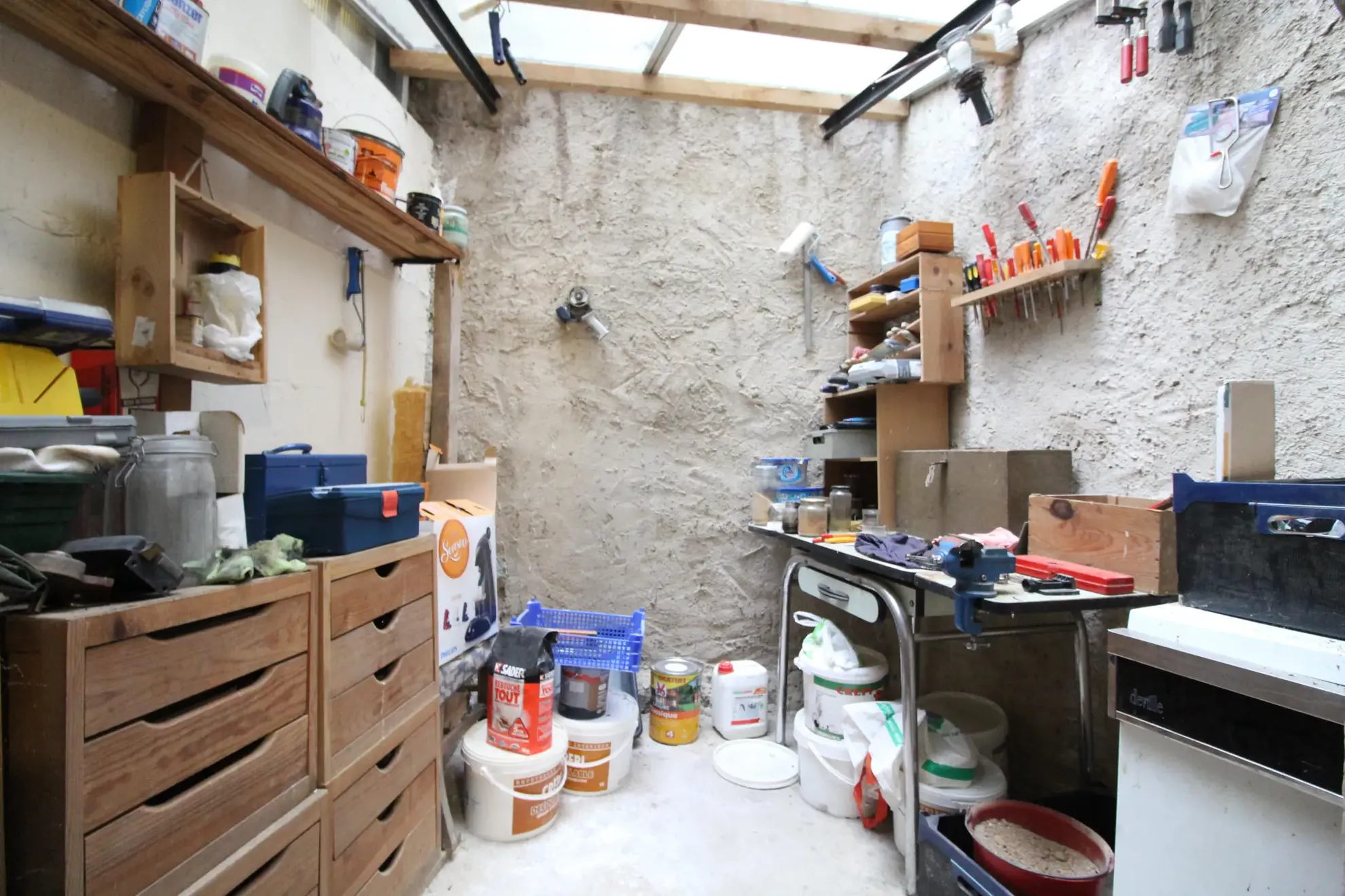 Maison en pierre rénovée à Brusque, 143 m², idéal résidence ou vacances 