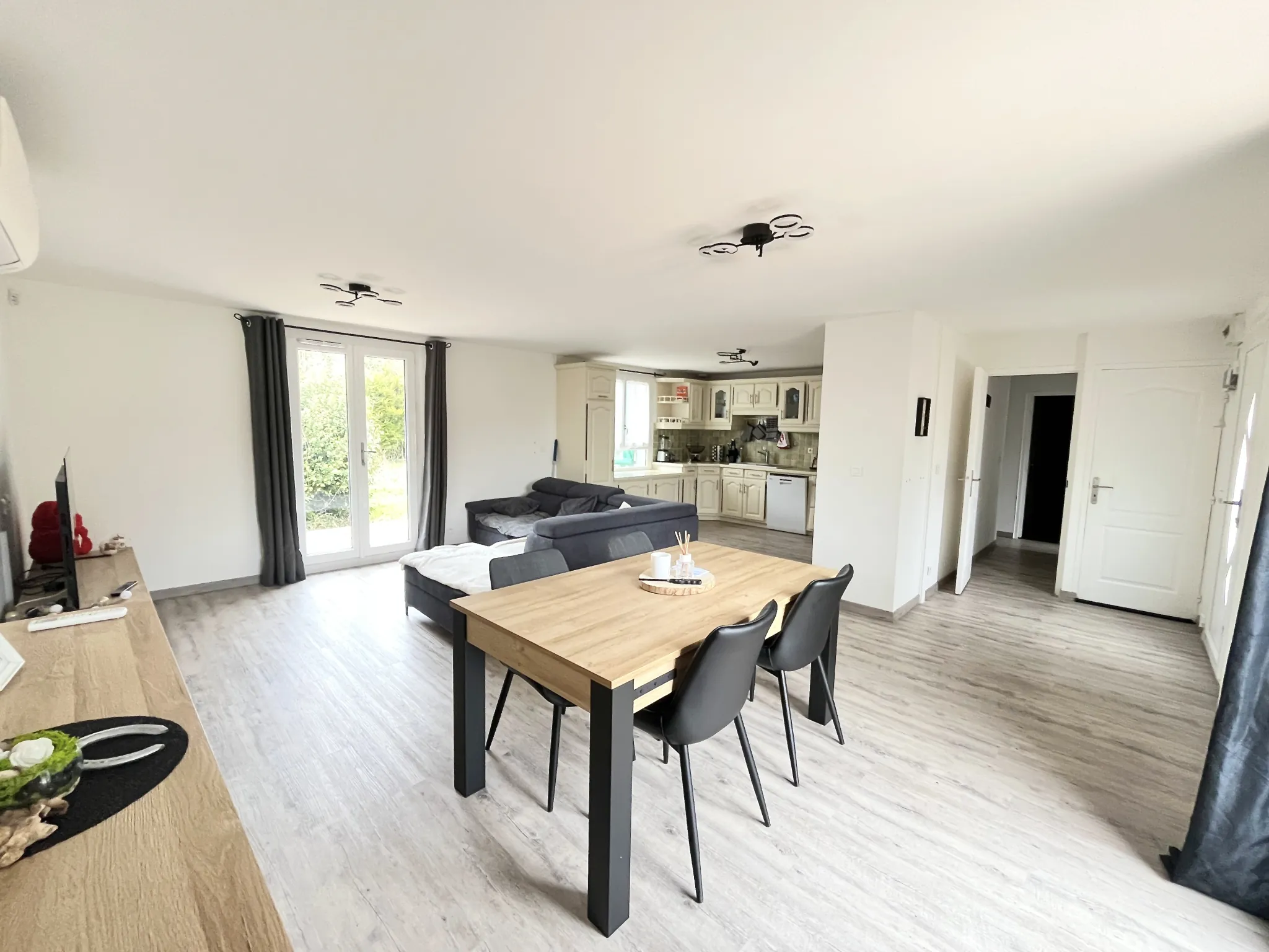 Maison plain-pied de 90m² avec sous-sol total à La Ferté-Gaucher 