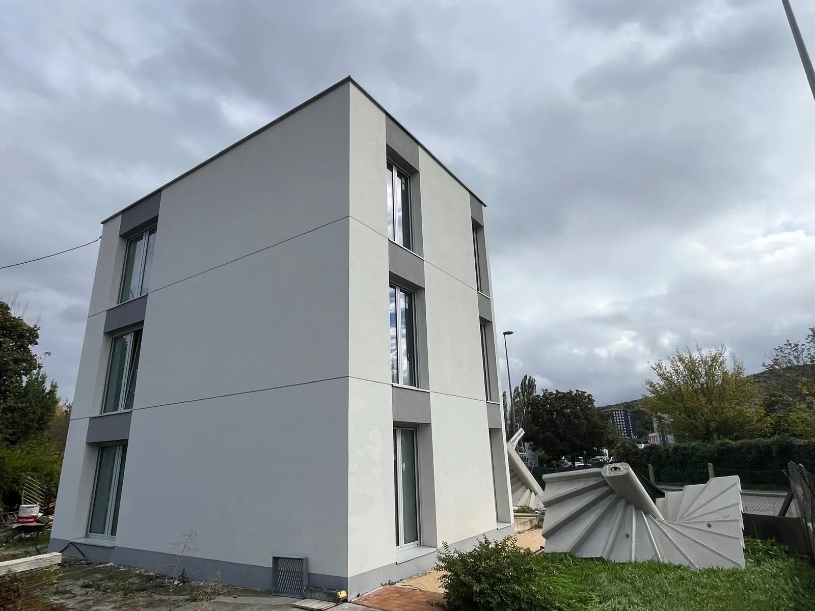 Appartement neuf à Échirolles de 70m² à rénover, idéal pour personnaliser votre logement 