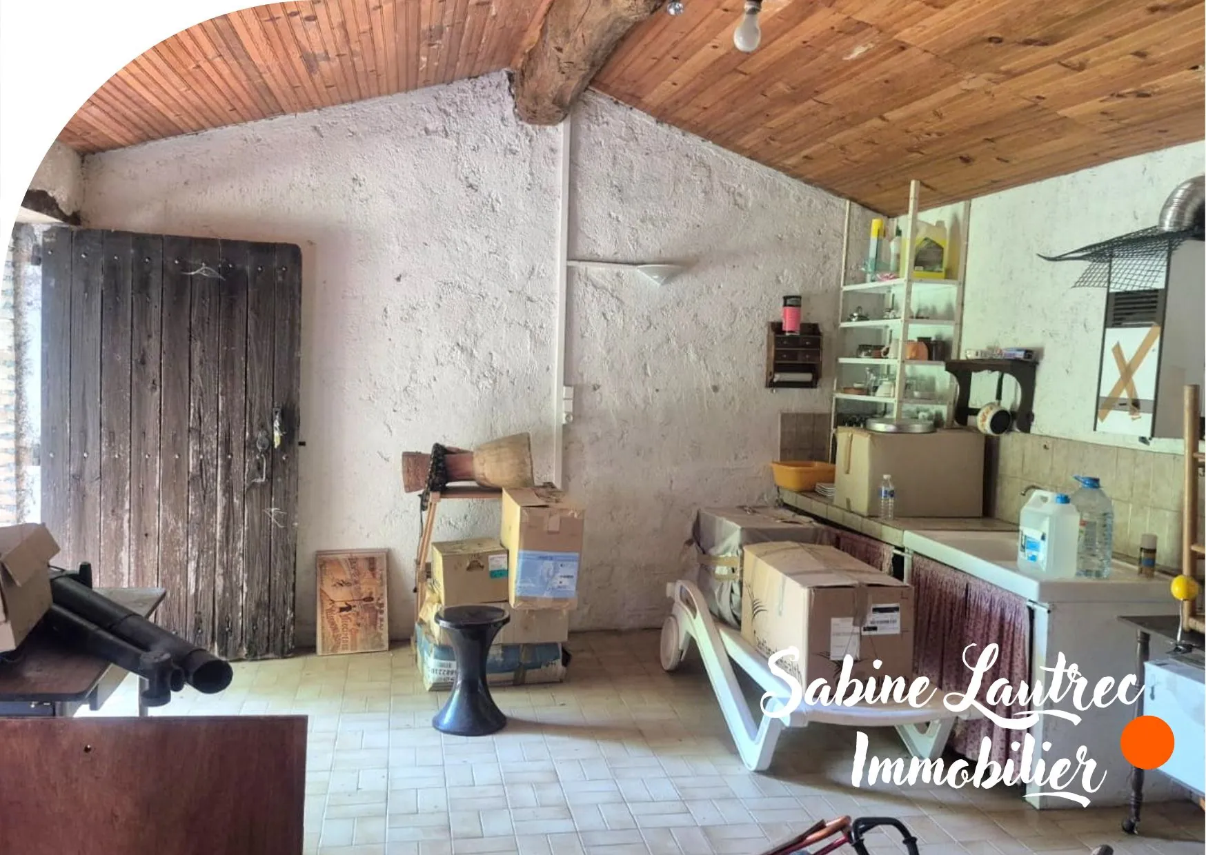 Terrain constructible de 1207 m² avec maison et dépendance en pierre à Lautrec proche Castres 