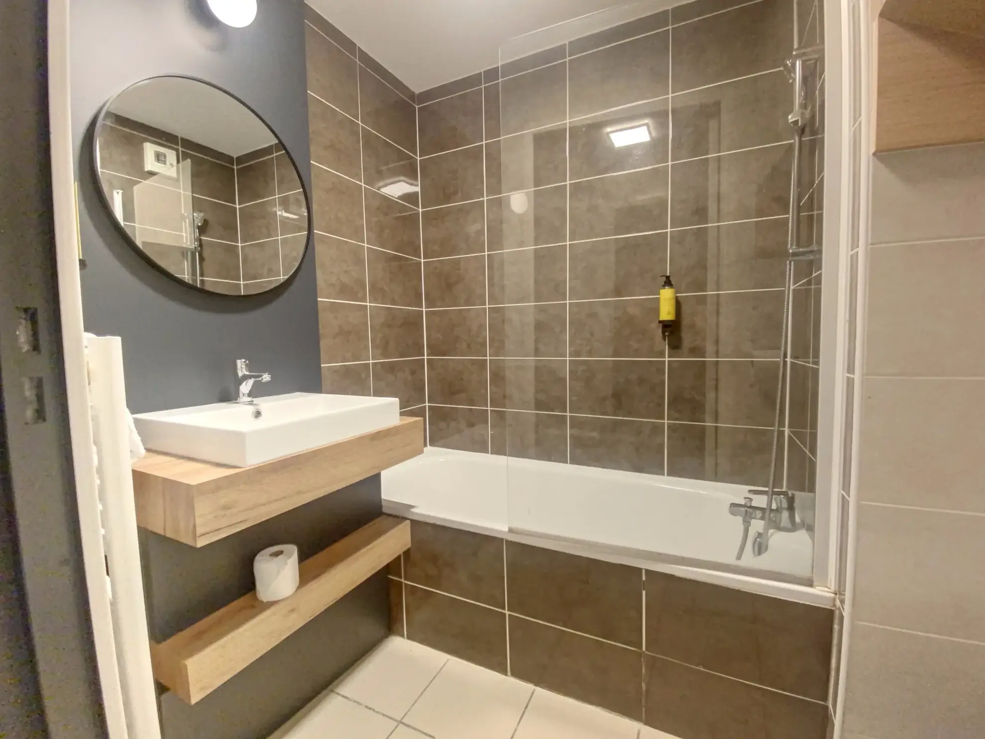 Studio à vendre dans résidence touristique à Lyon 8 – Investissement rentable 