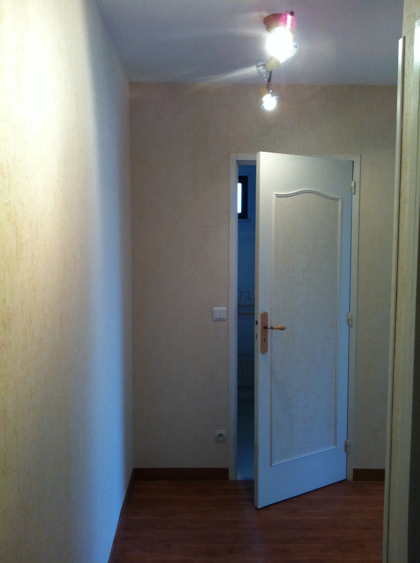 Appartement 3 pièces lumineux avec parking à Bordeaux-Cauderan - Résidence sécurisée 