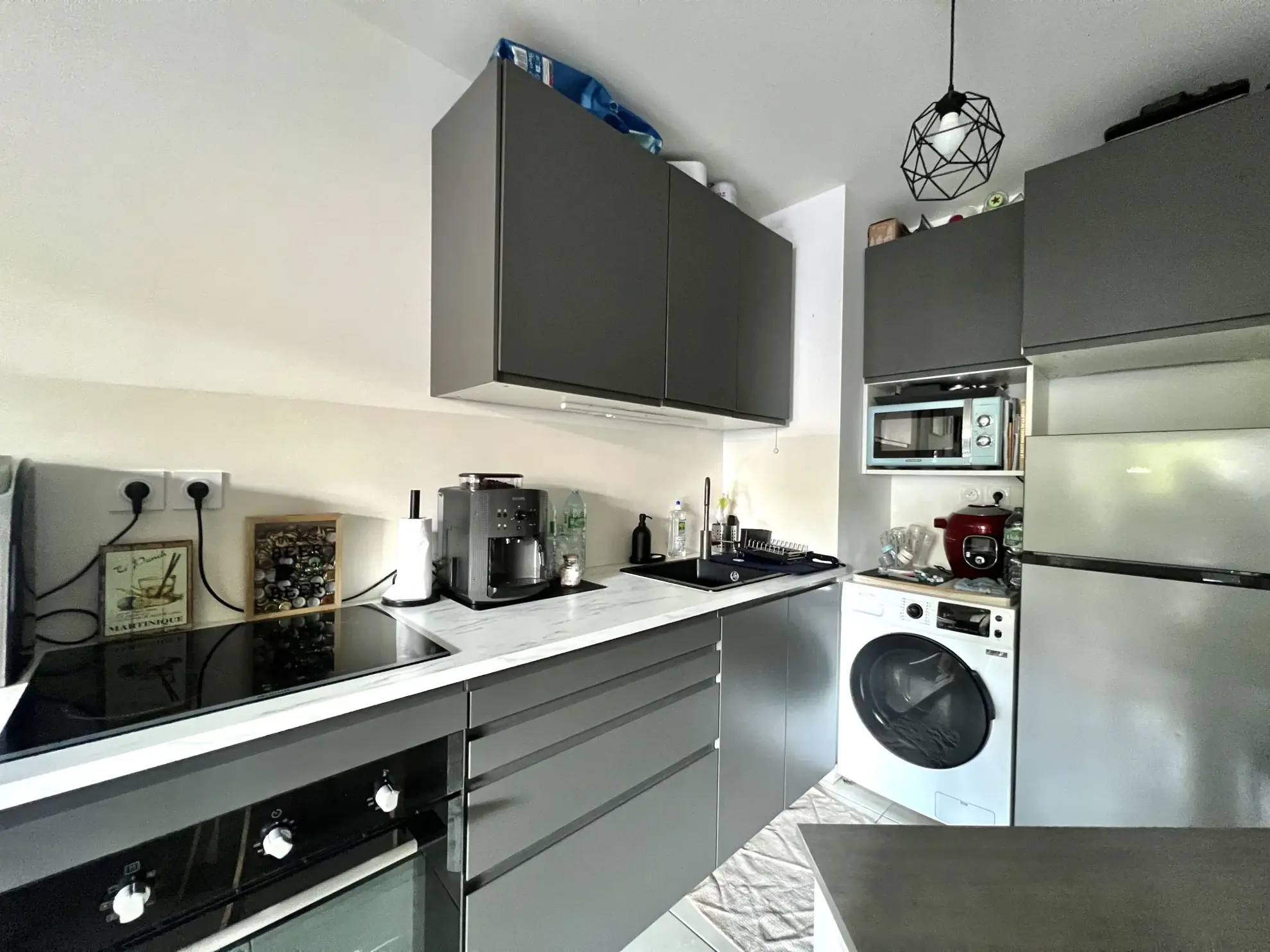 Vente appartement T2 récent avec terrasse et parking à Toulon 