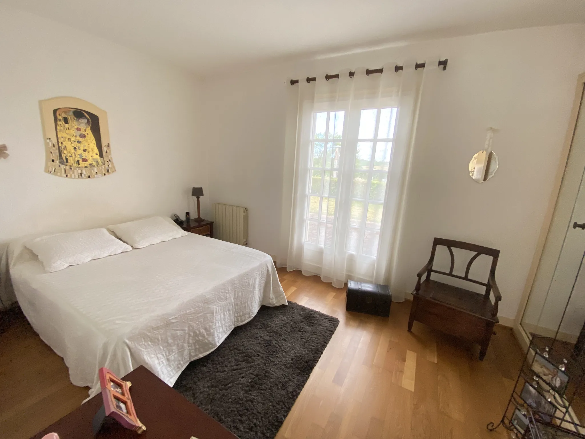 Villa de 160 m² proche centre-ville de La Réole avec 4 chambres et garage 