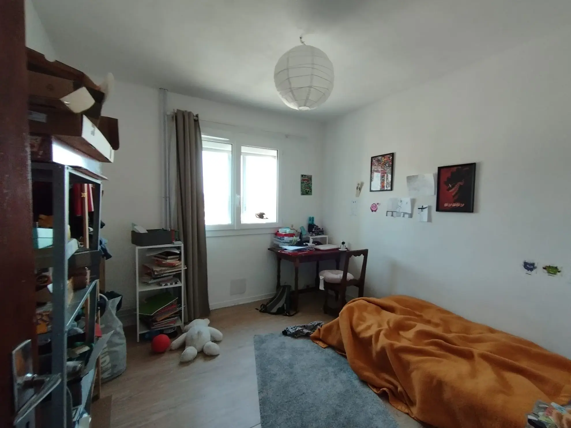Appartement T4 de 65 m² à Toulon avec parking et cave, idéal investisseur 