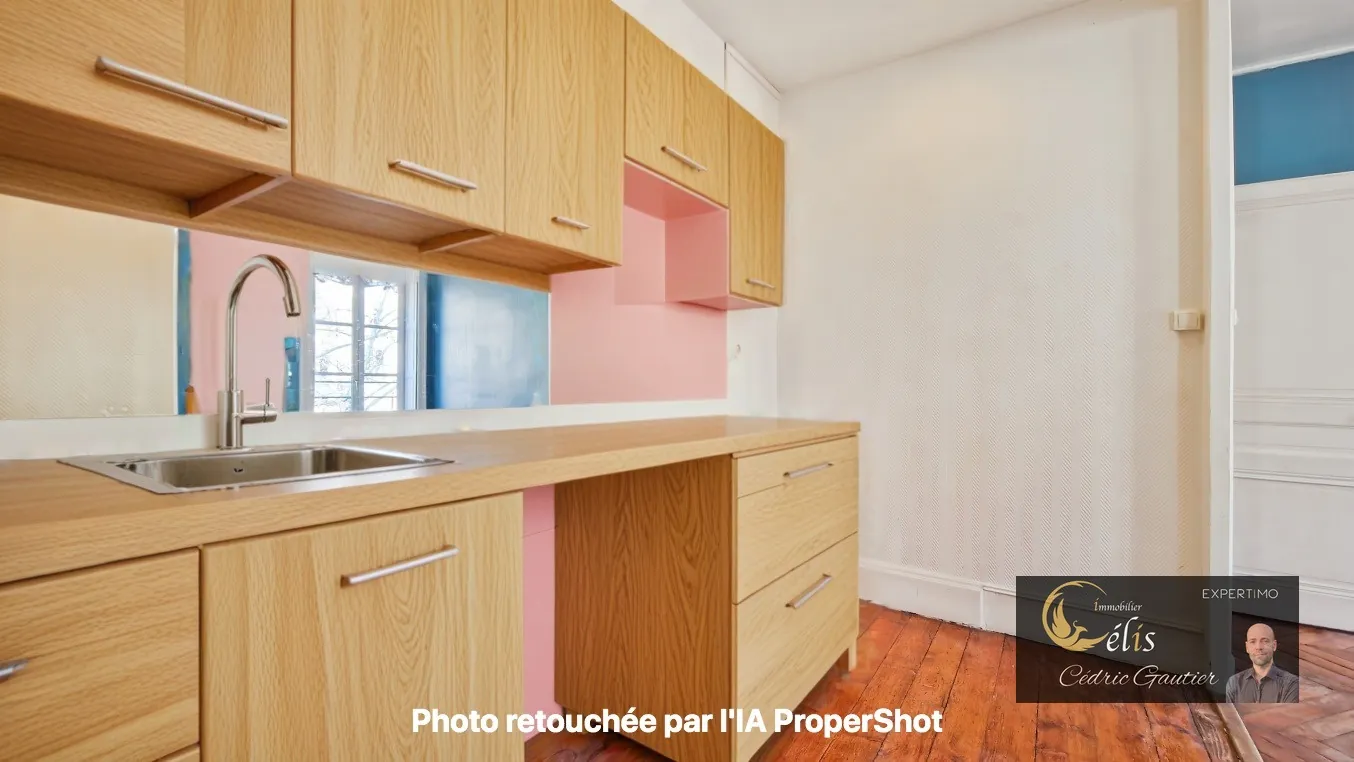 Appartement lumineux de 59 m² à Lyon, idéal pour rénovation, à proximité des métros et commerces 